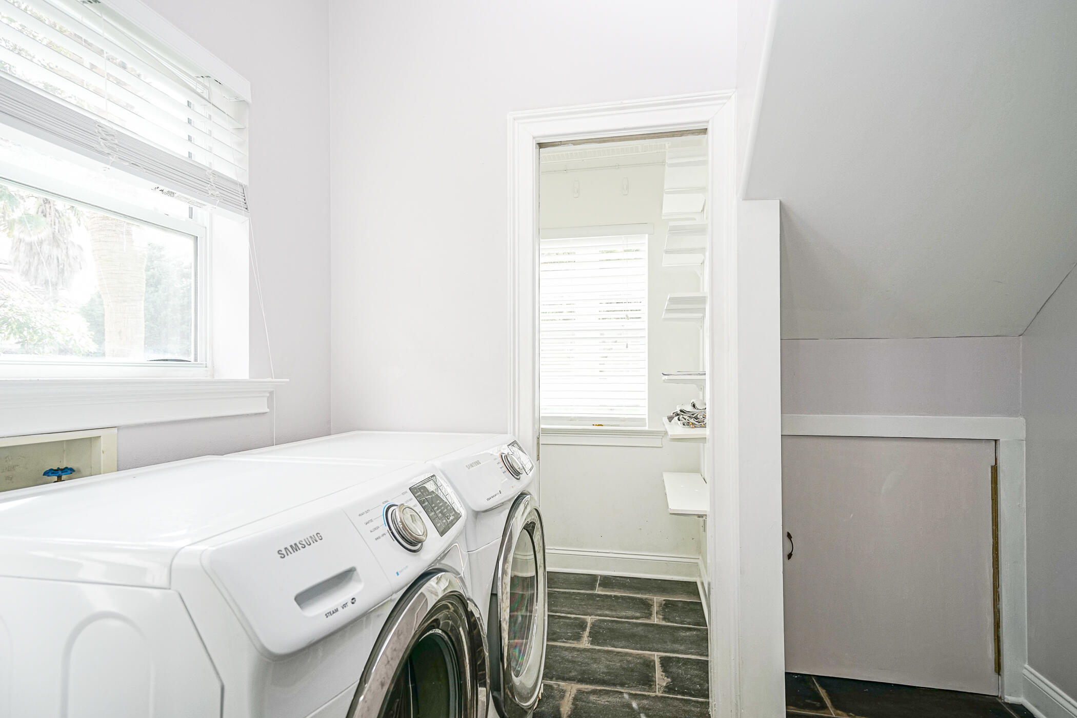 CALUSA BAY S/D - Residential