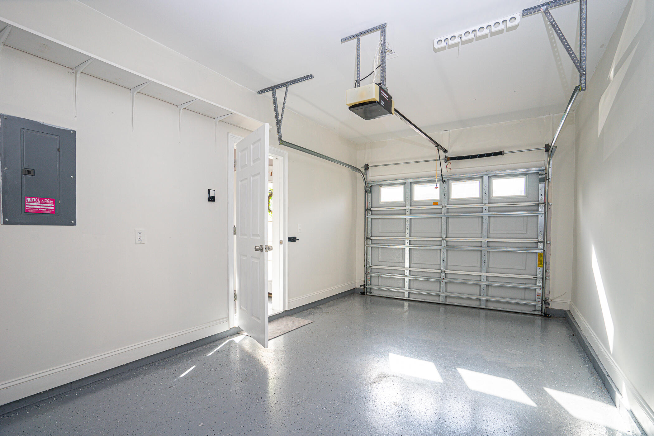 CALUSA BAY S/D - Residential