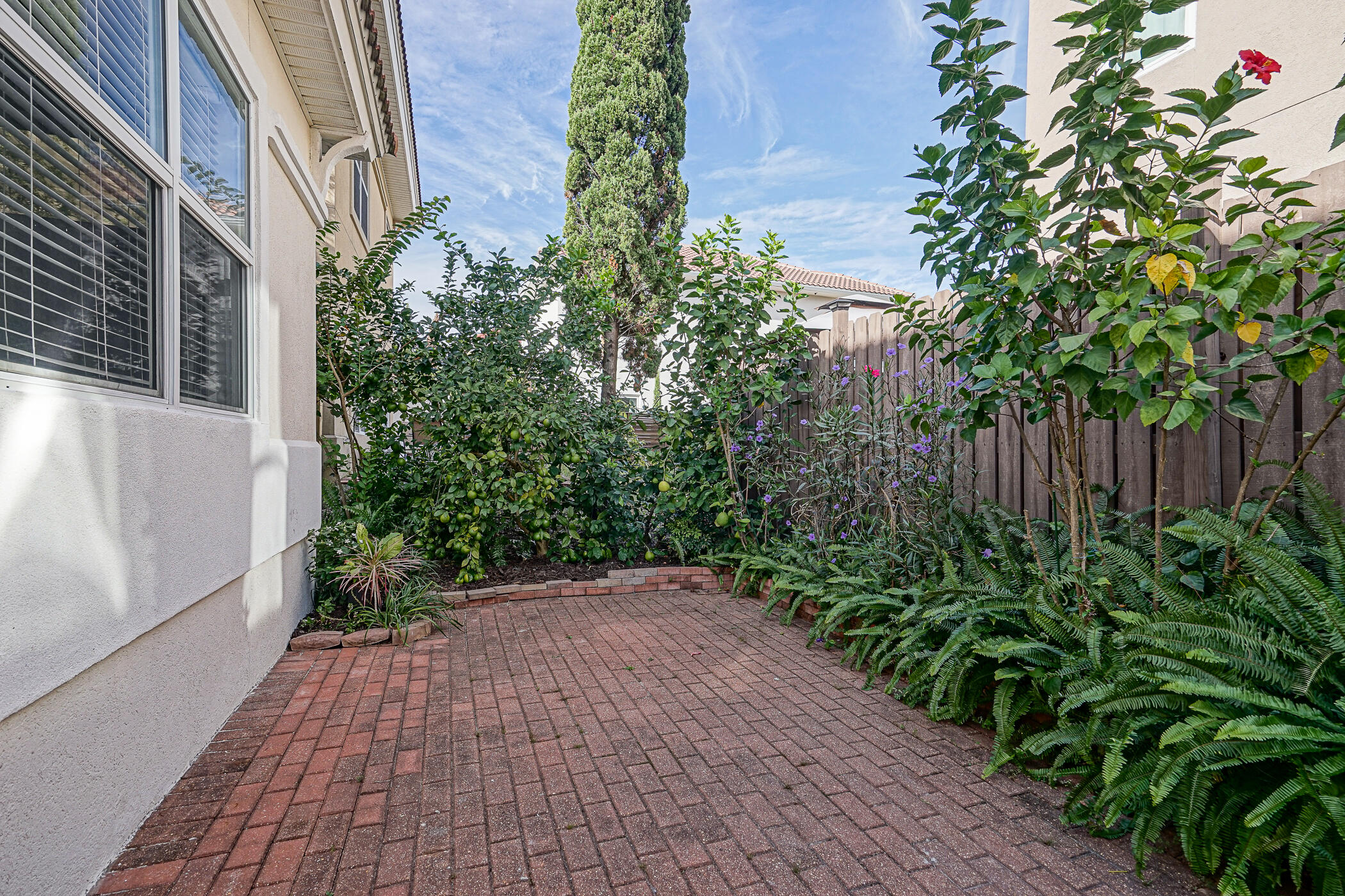 CALUSA BAY S/D - Residential