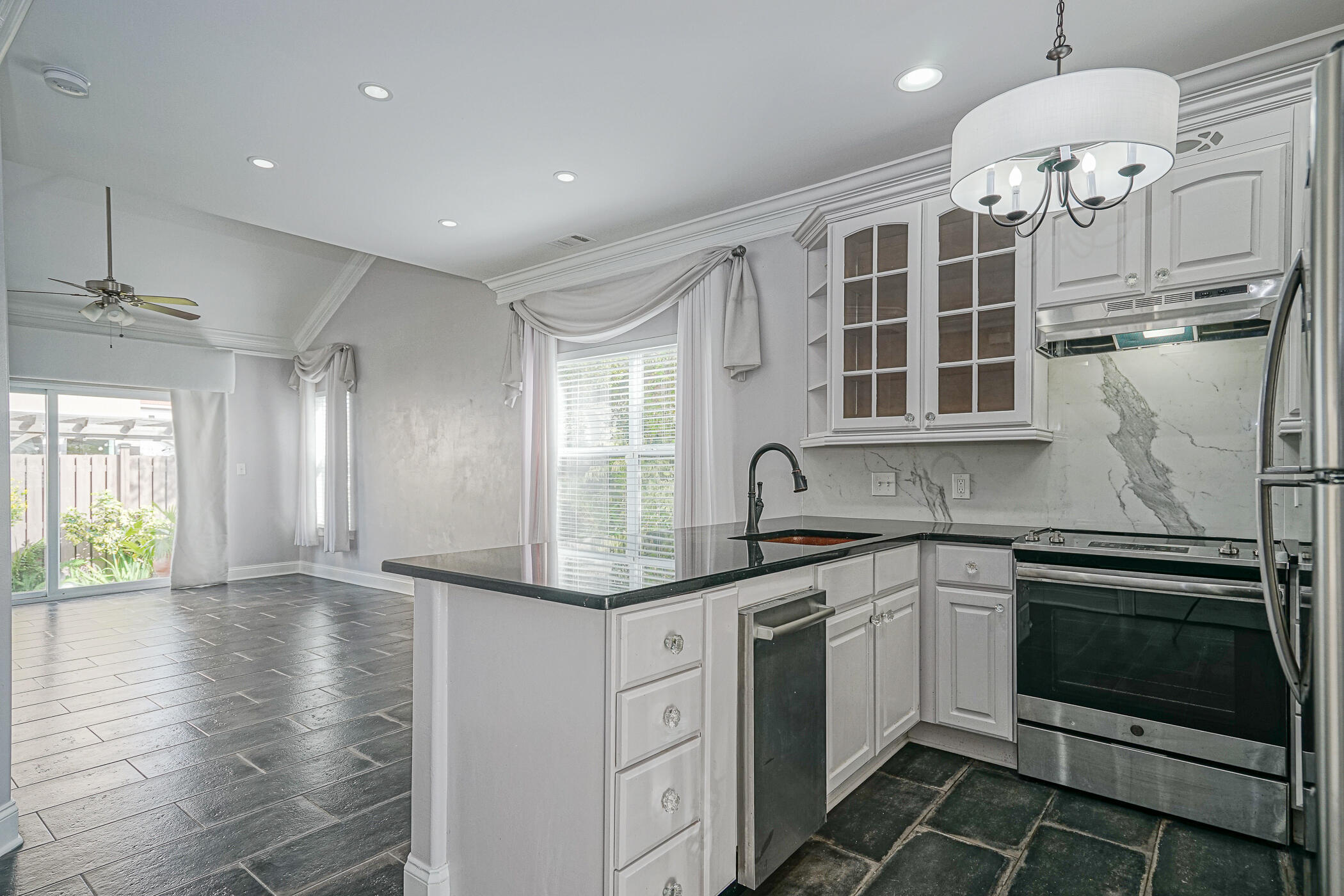 CALUSA BAY S/D - Residential