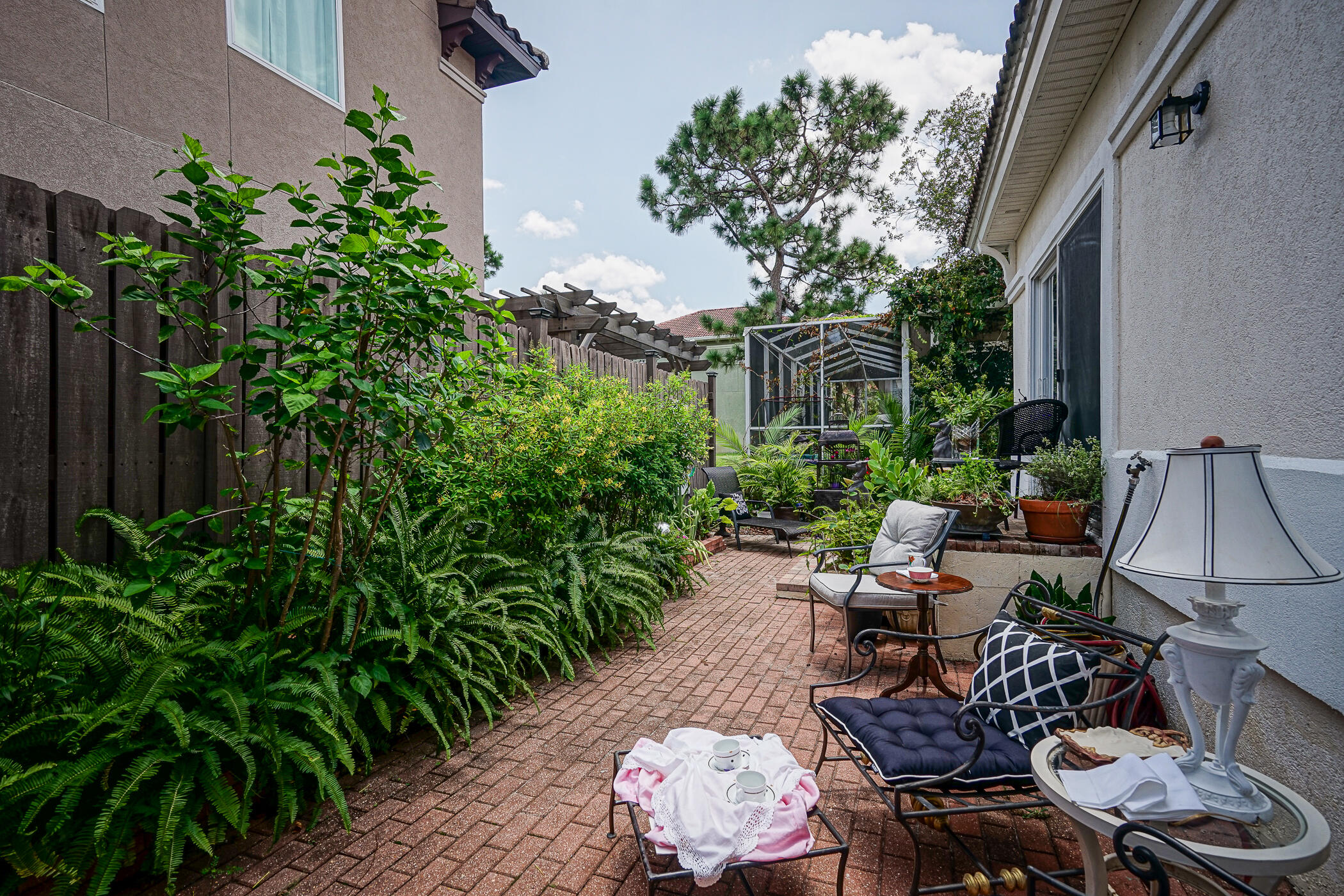 CALUSA BAY S/D - Residential