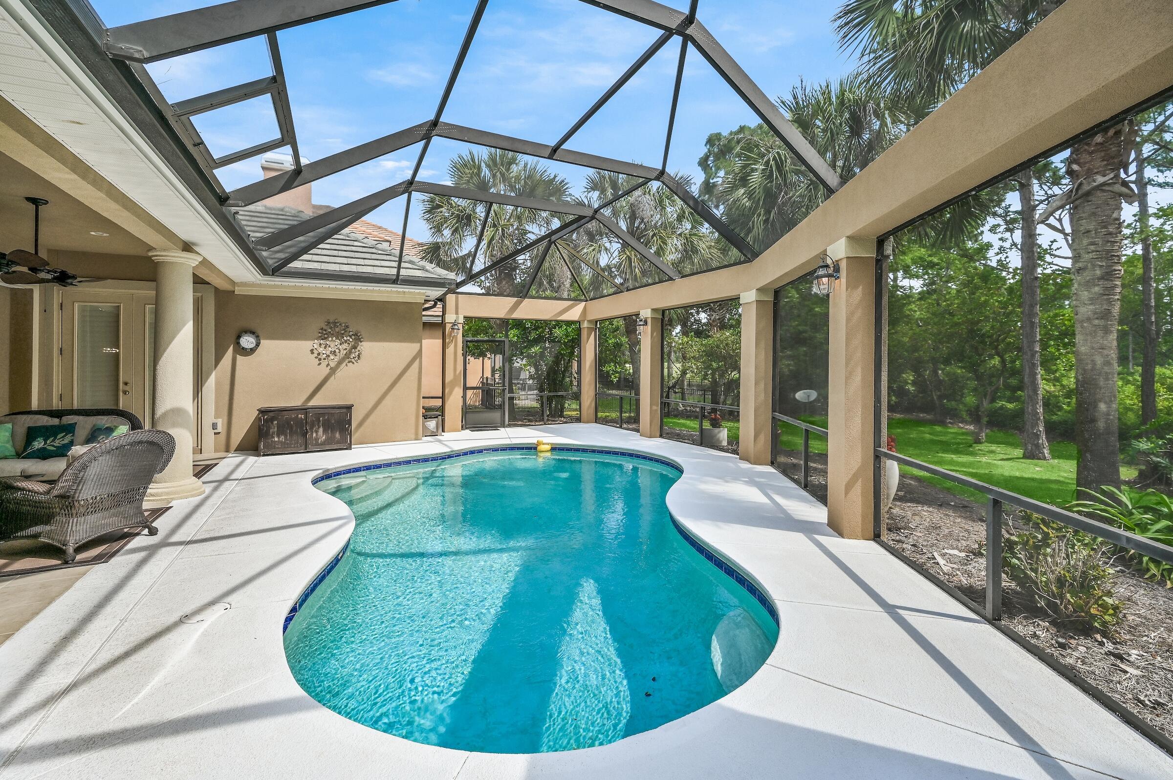 REGATTA BAY - Residential