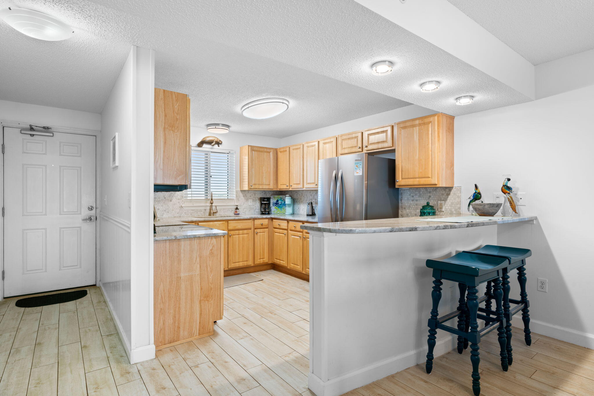 SANDY KEY CONDO - Residential