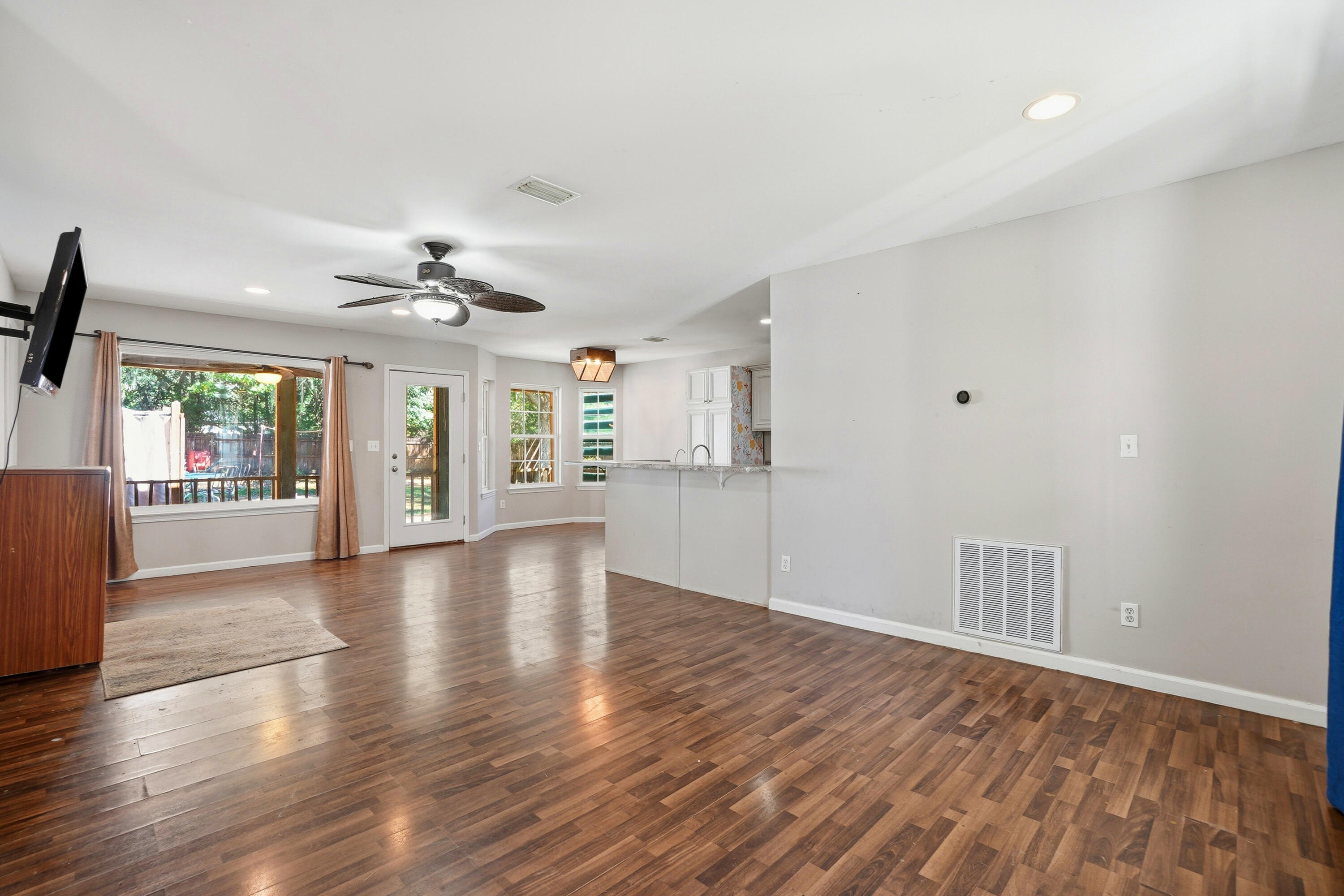 Magnolia Baye - Residential