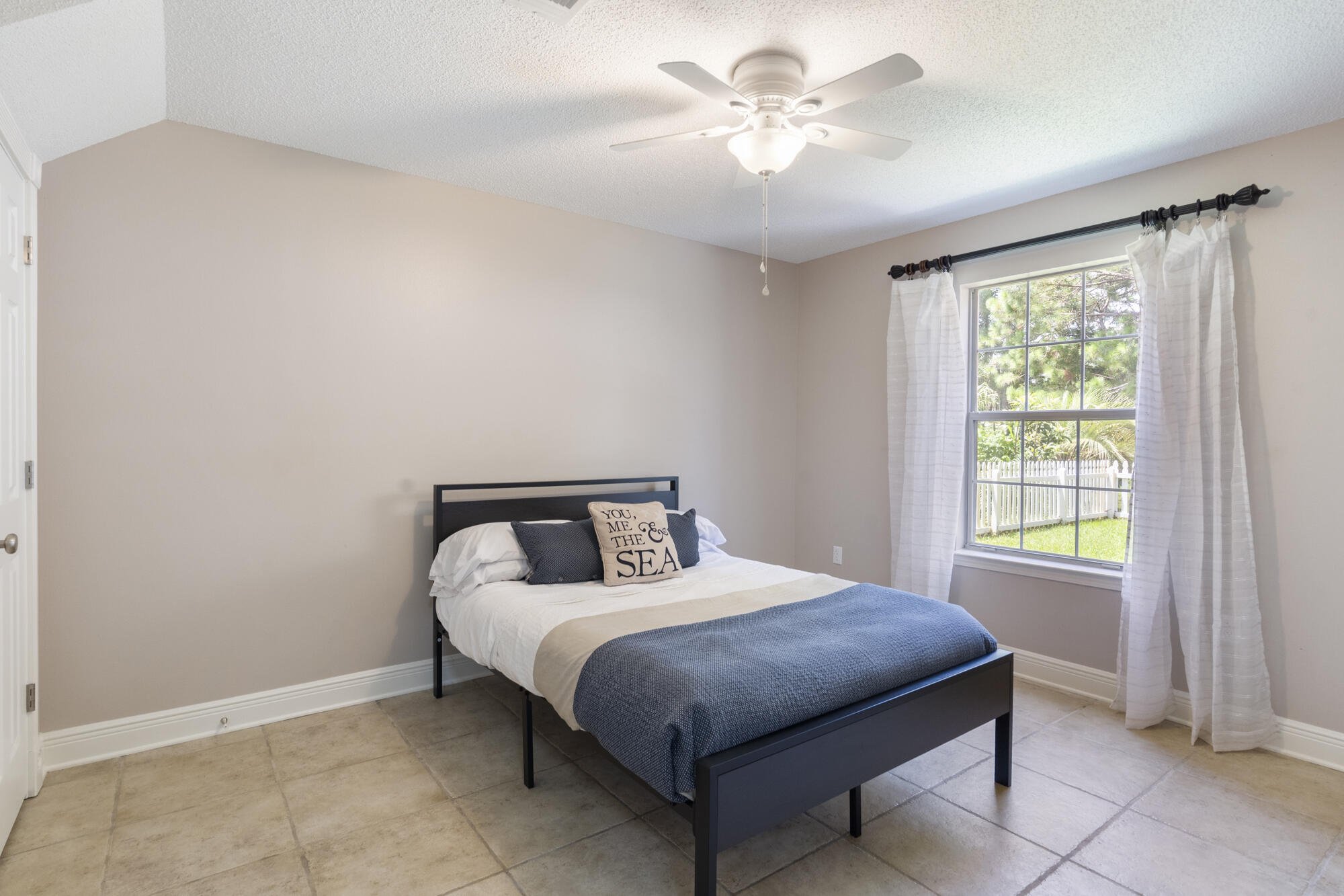 BAYSIDE PH 1 - Residential