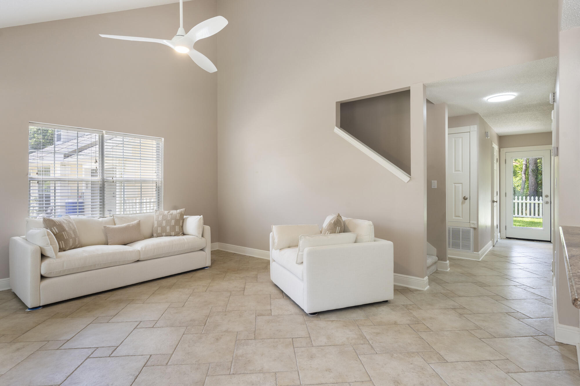 BAYSIDE PH 1 - Residential