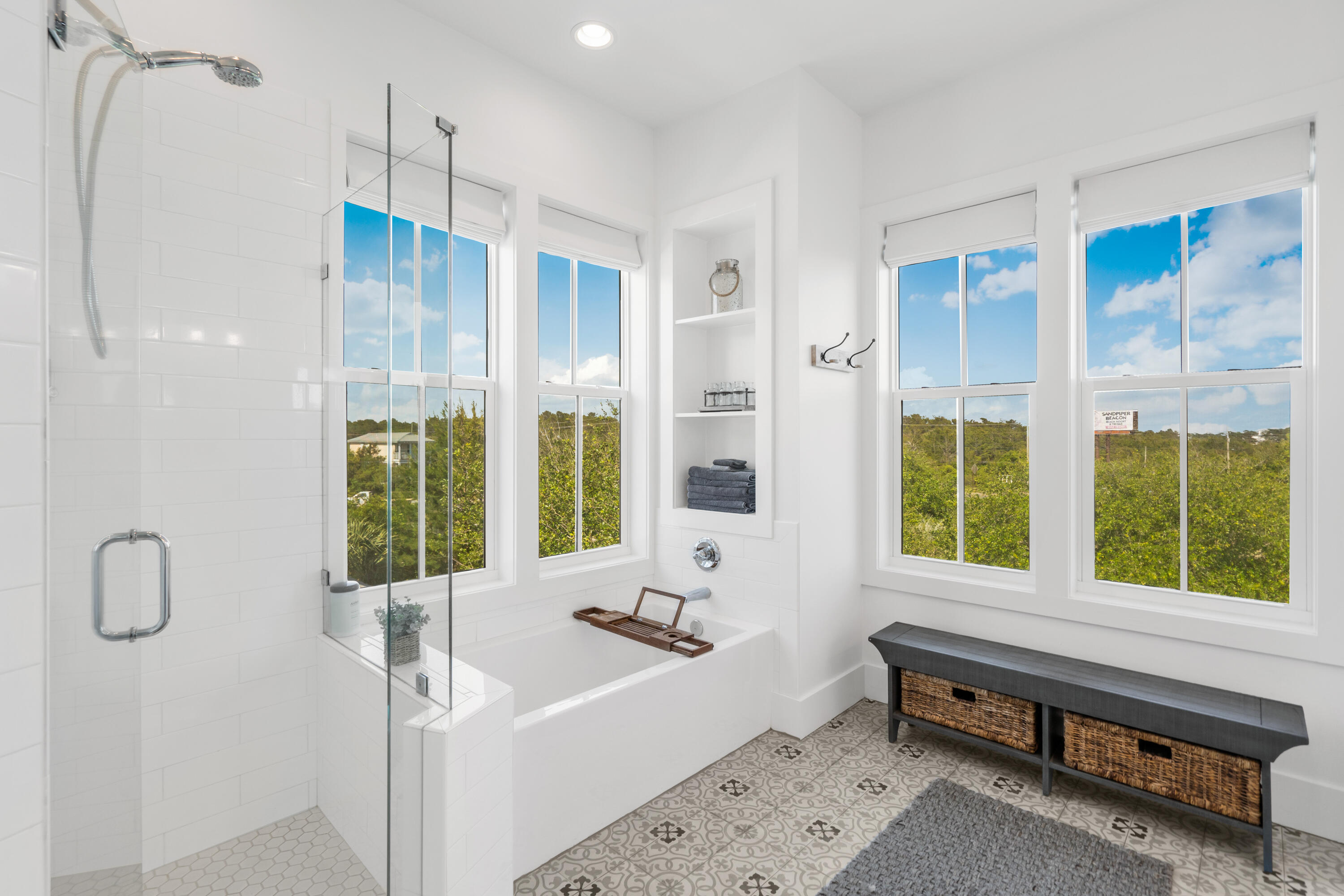 POMPANO PLACE - Residential