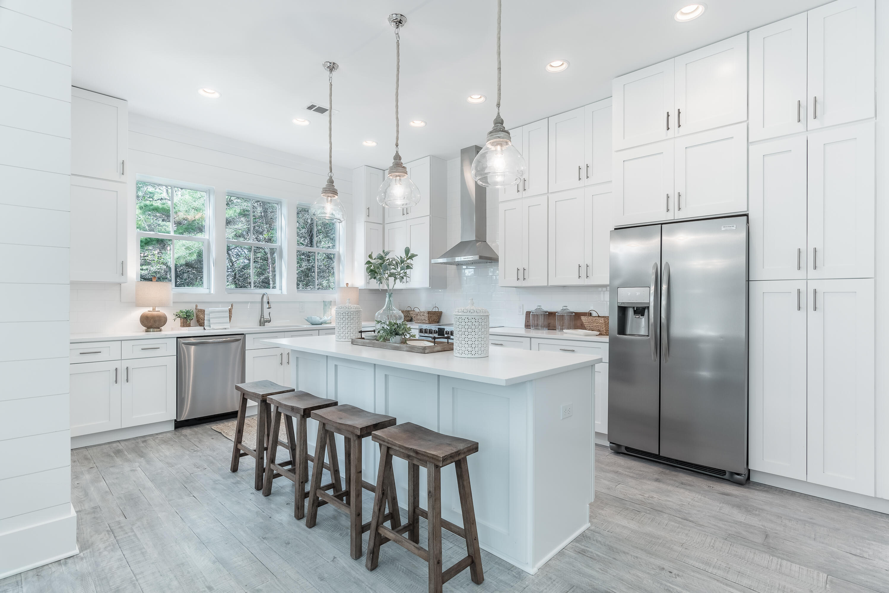 POMPANO PLACE - Residential