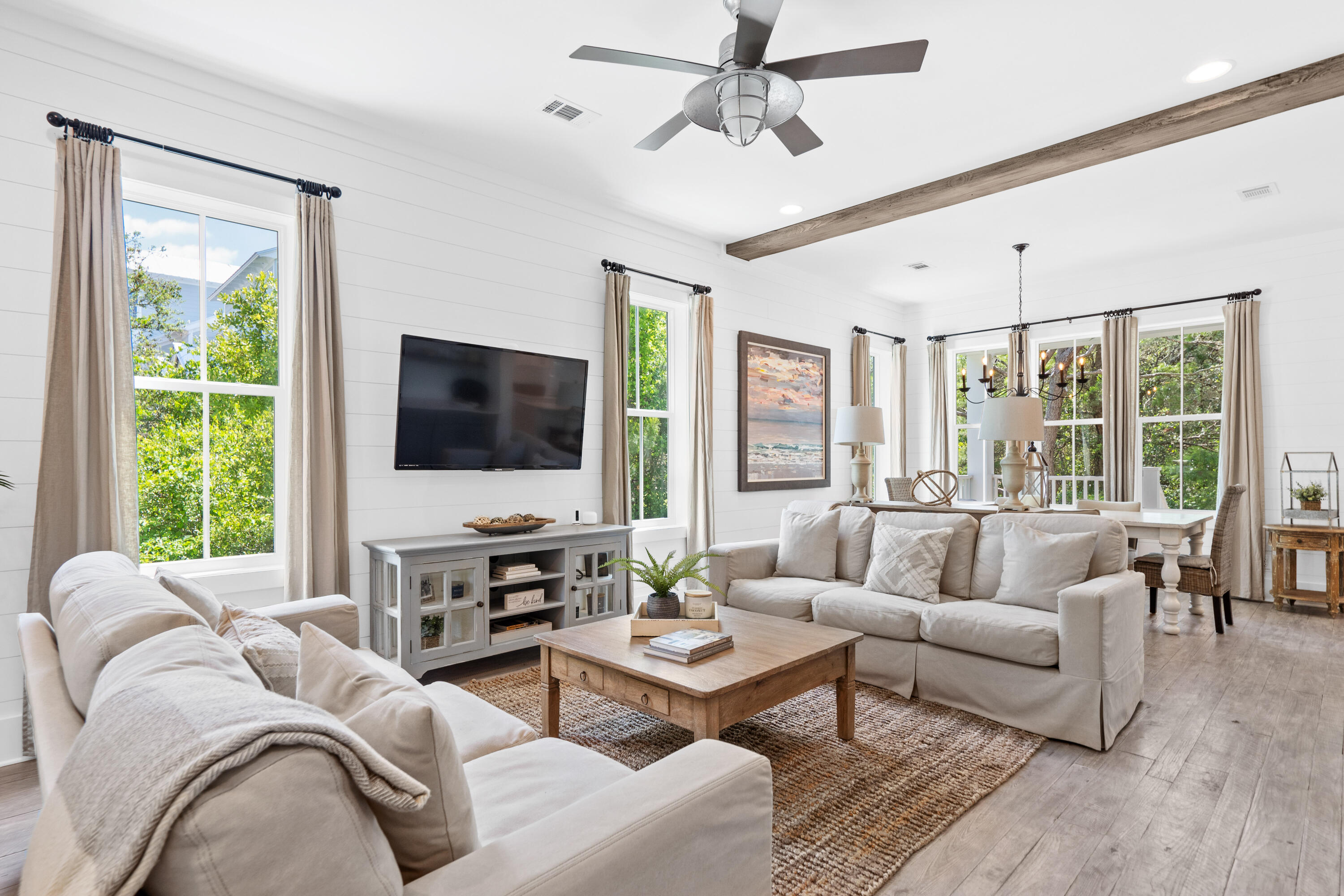 POMPANO PLACE - Residential