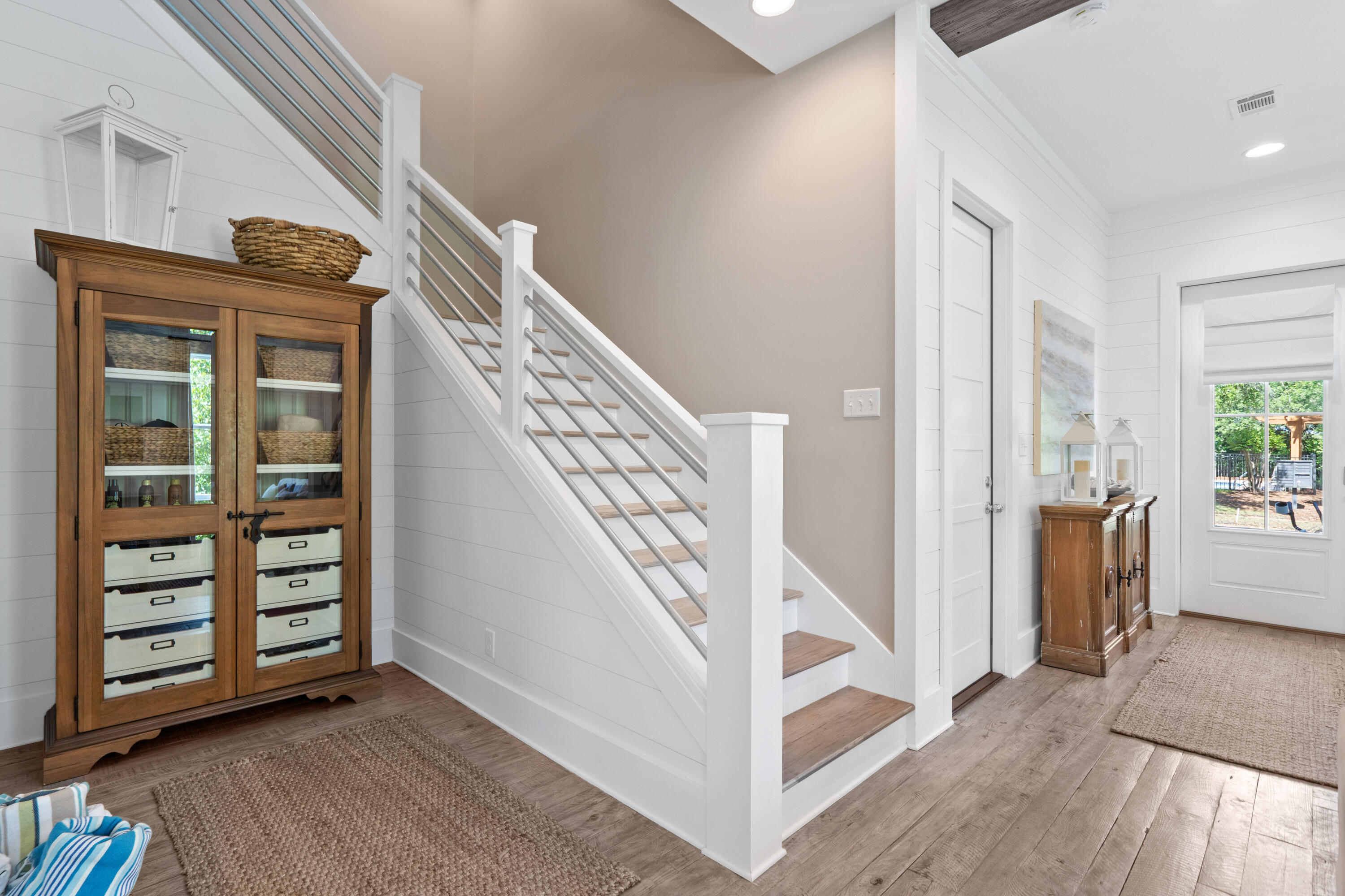 POMPANO PLACE - Residential