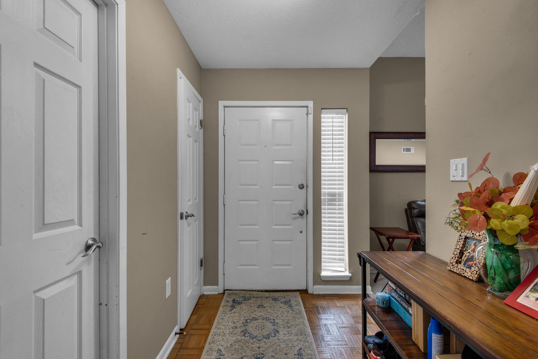 CANTERBURY WOODS - Residential