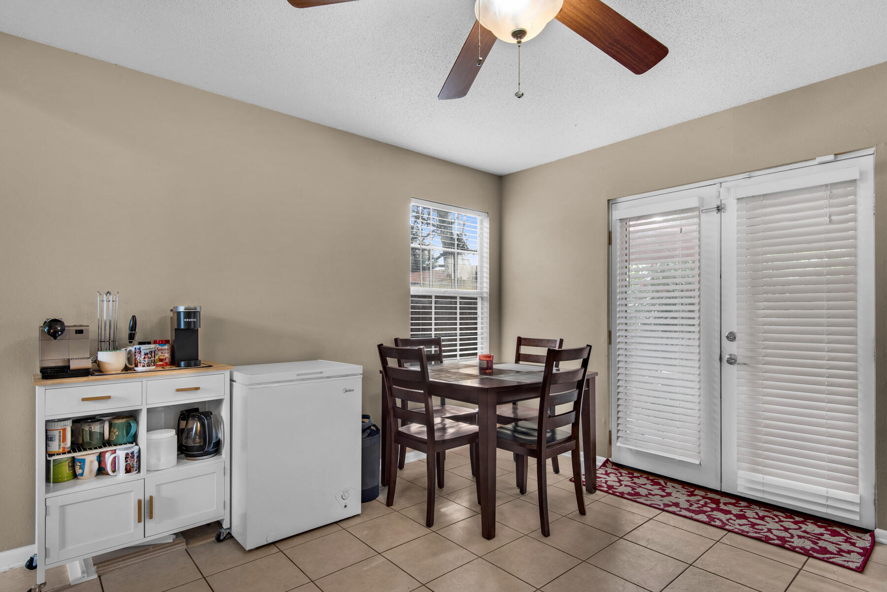 CANTERBURY WOODS - Residential