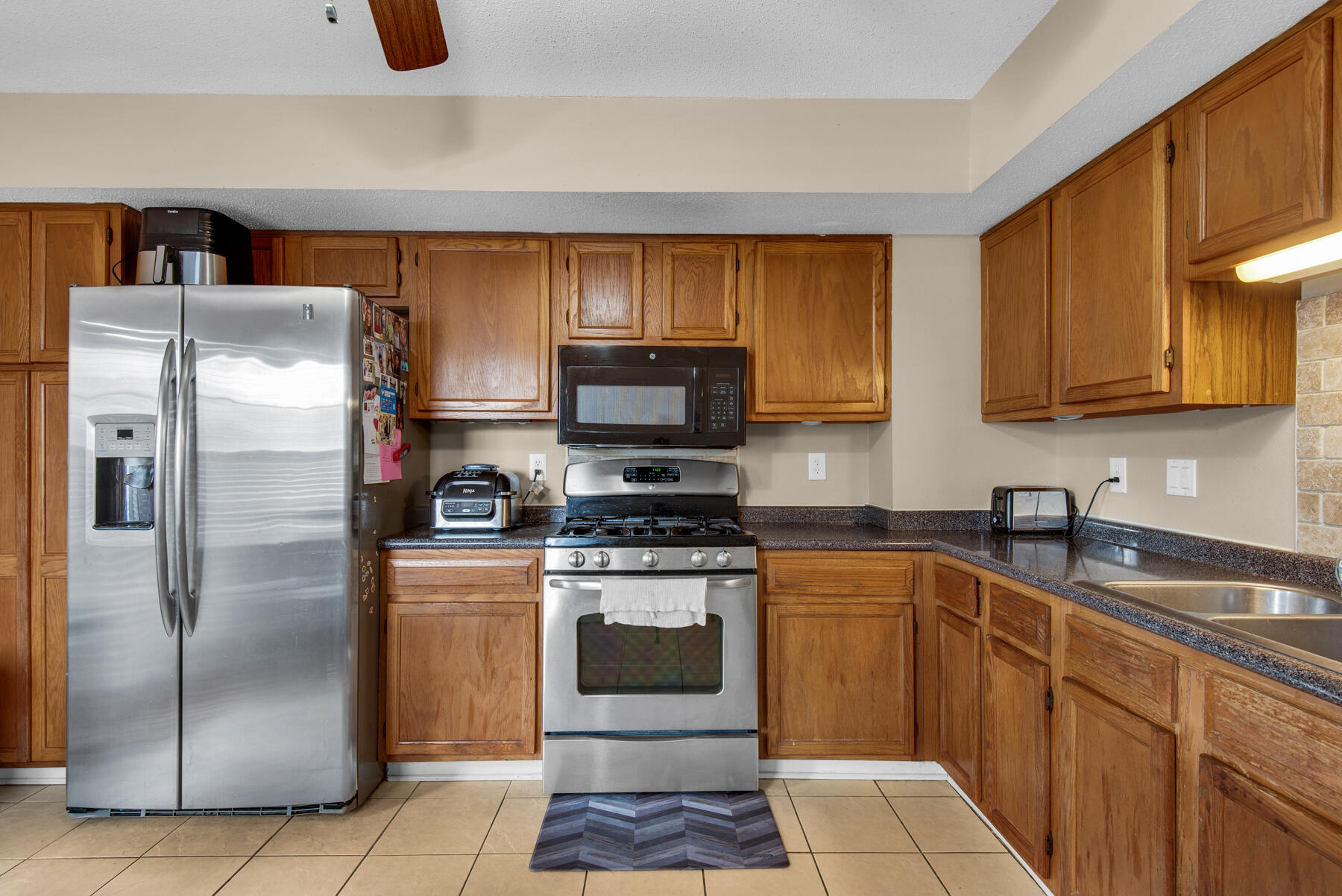 CANTERBURY WOODS - Residential