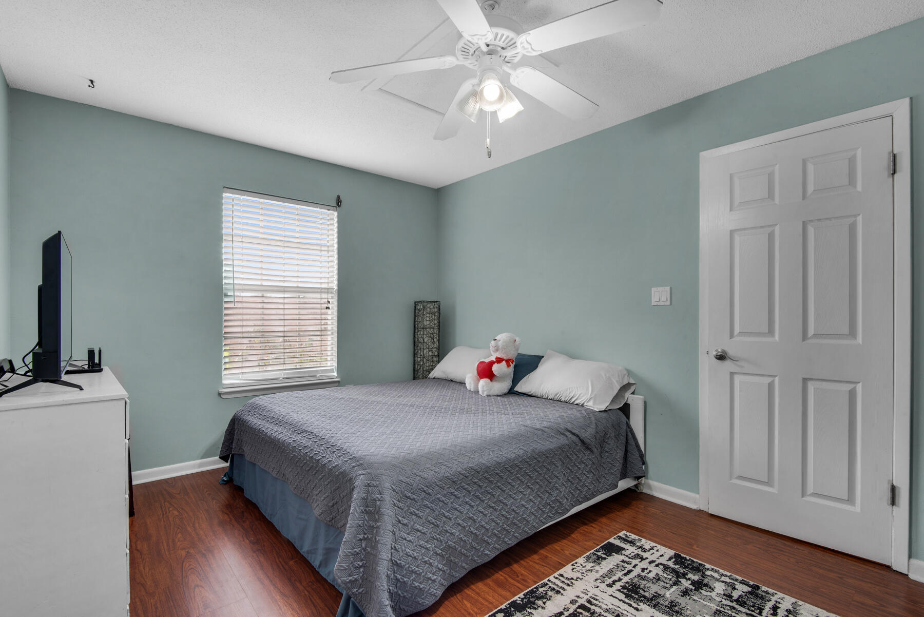 CANTERBURY WOODS - Residential