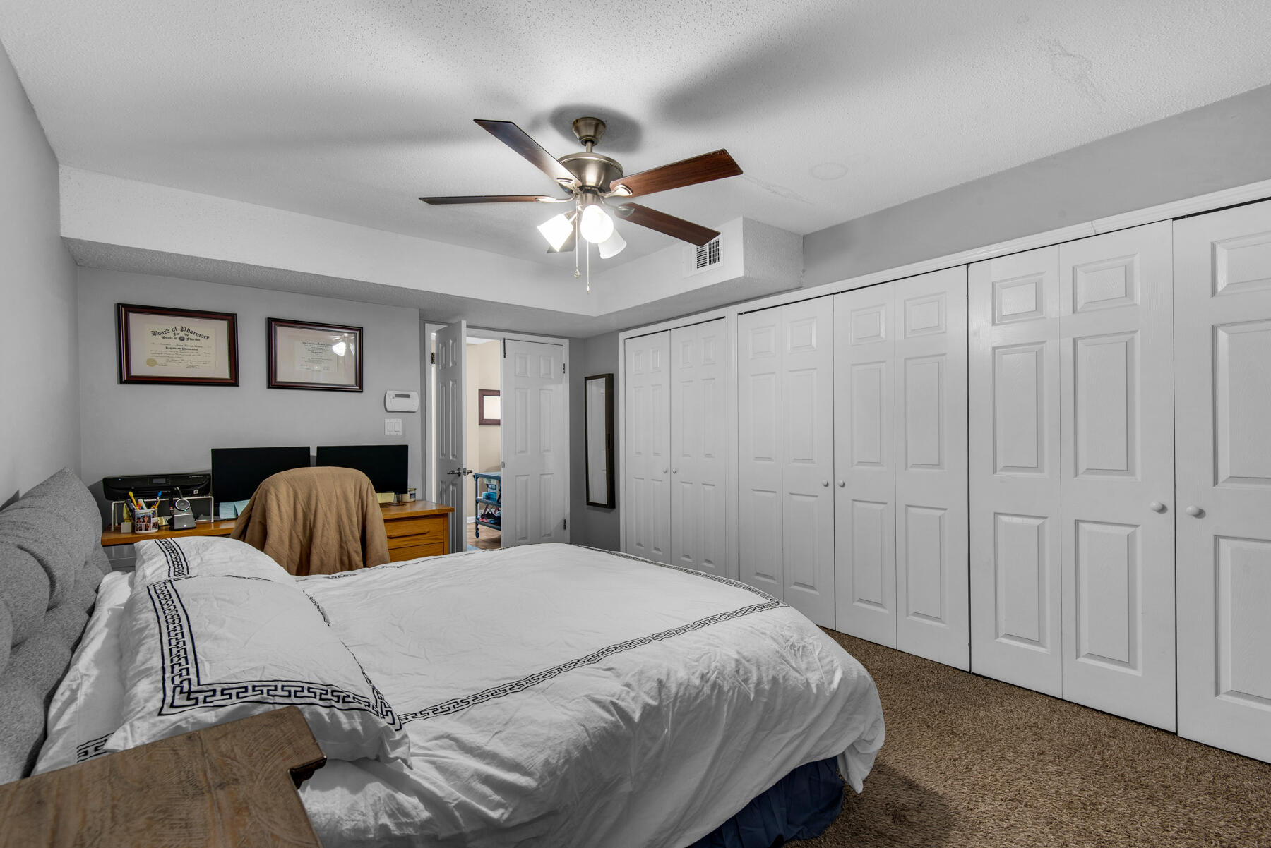 CANTERBURY WOODS - Residential