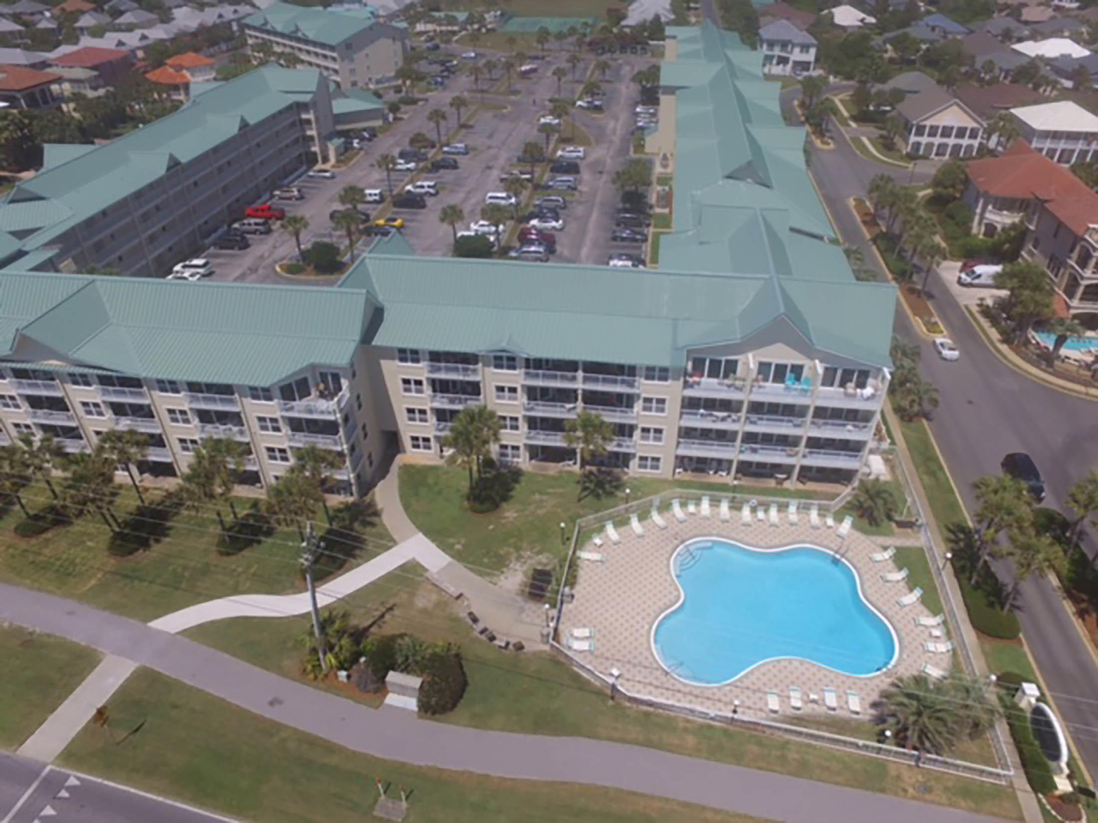 MARAVILLA CONDO 2 - Residential