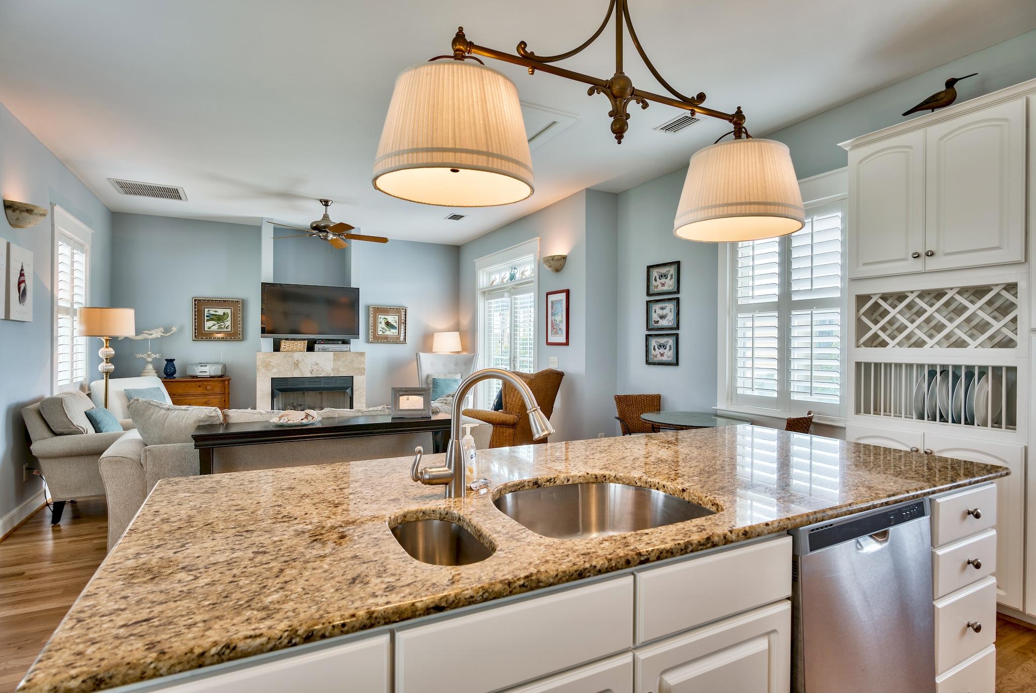 SUNSET BEACH - Residential