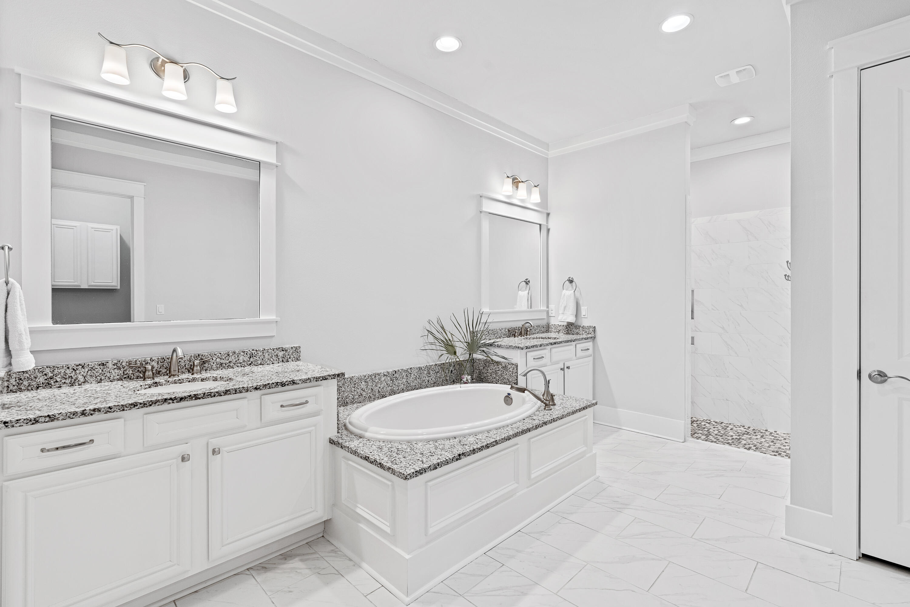 Paradise Cove - Residential Lease