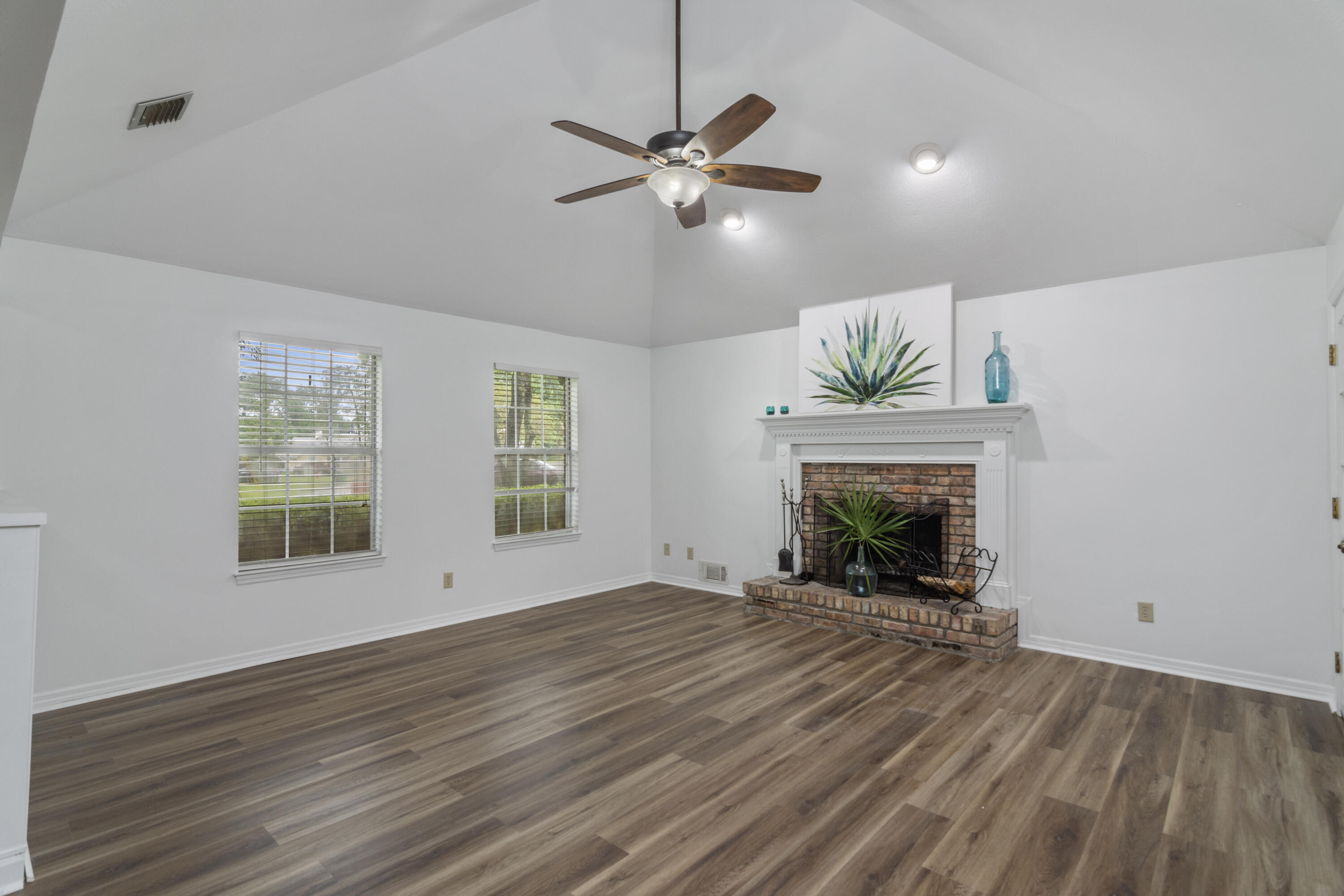 BRITTANY WOODS S/D - Residential