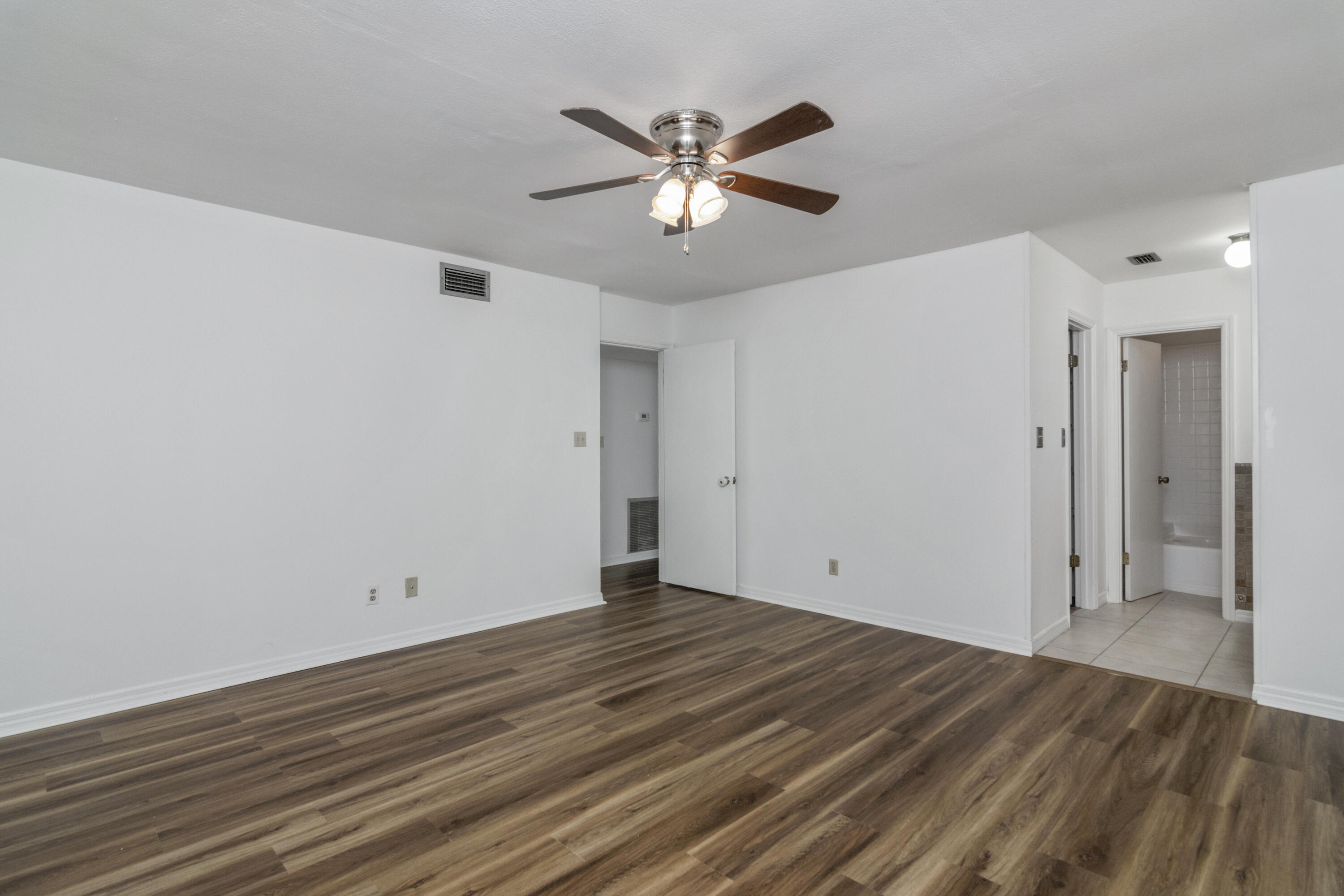 BRITTANY WOODS S/D - Residential