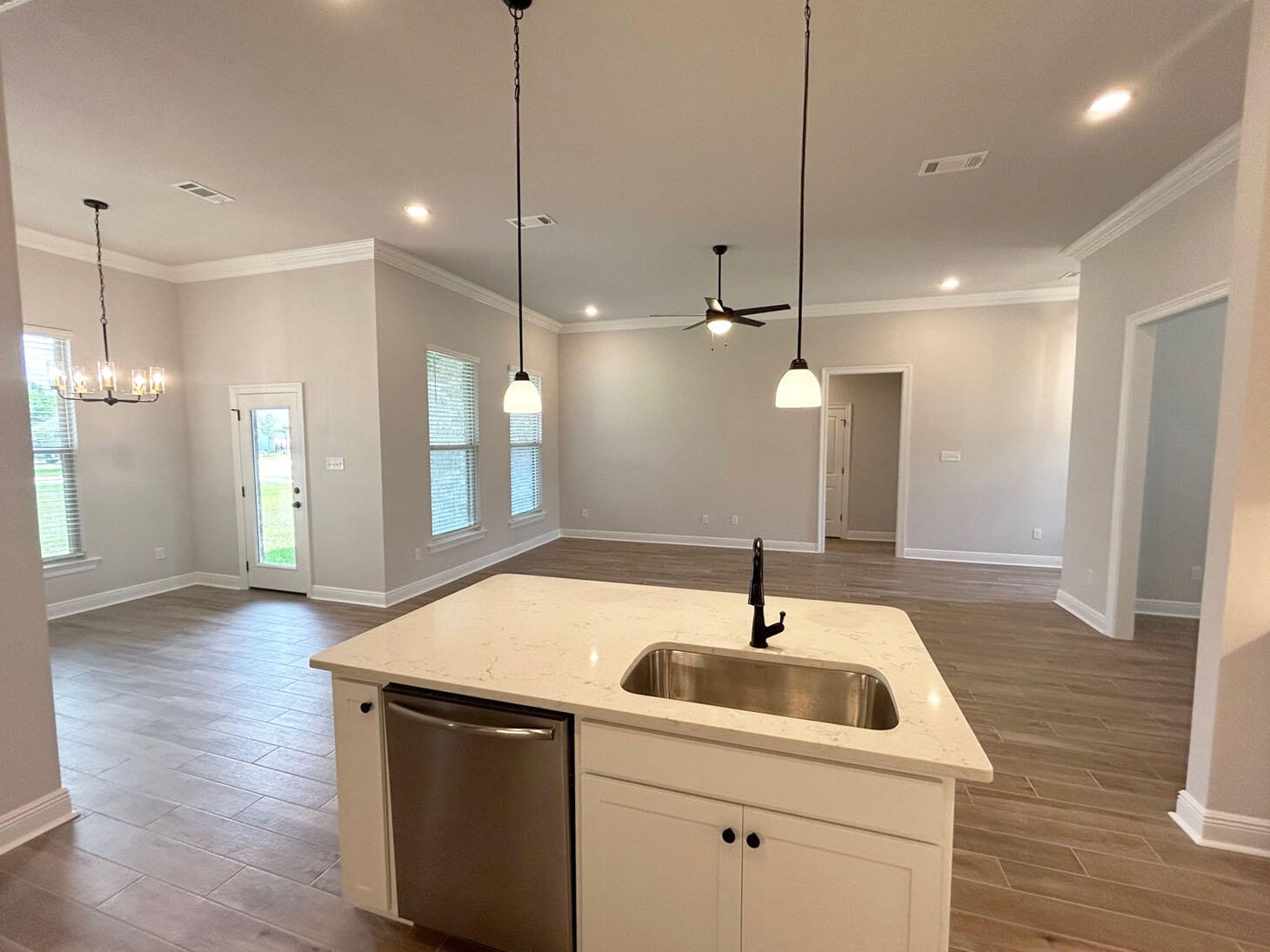 HAMMOCK BAY - STARBURST - Residential
