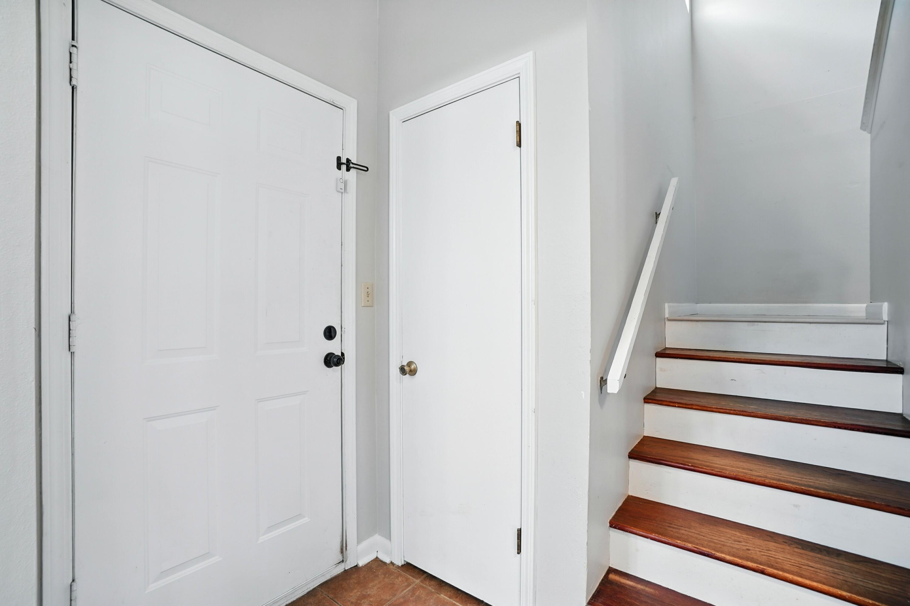 LANTERN RIDGE S/D PH II LOT 3 - Residential