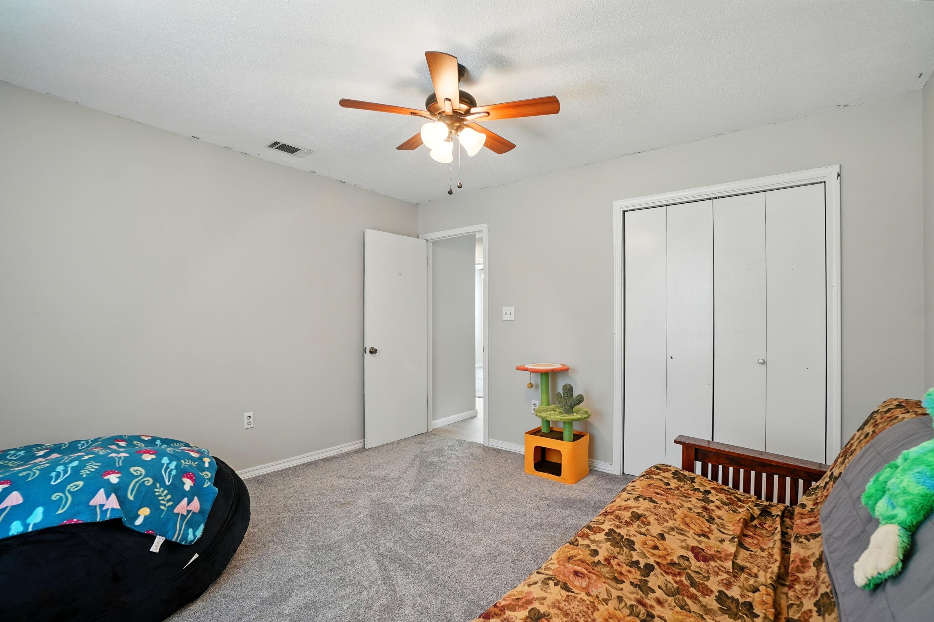 LANTERN RIDGE S/D PH II LOT 3 - Residential