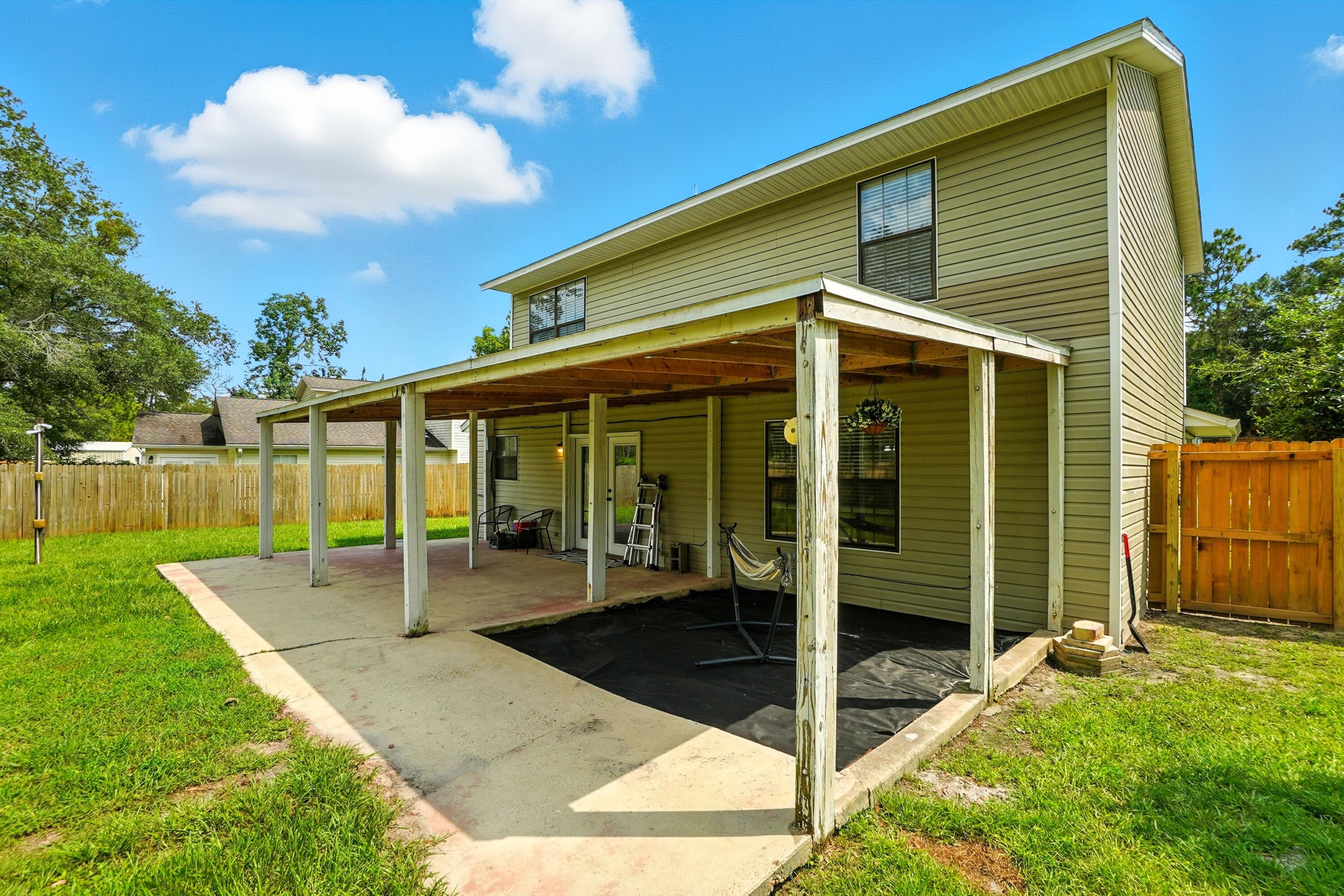 LANTERN RIDGE S/D PH II LOT 3 - Residential