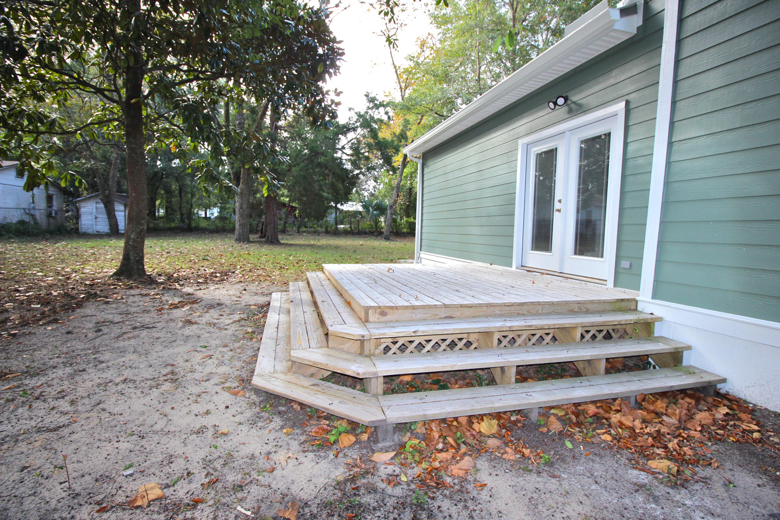 TOWN OF DEFUNIAK SPRINGS - Residential