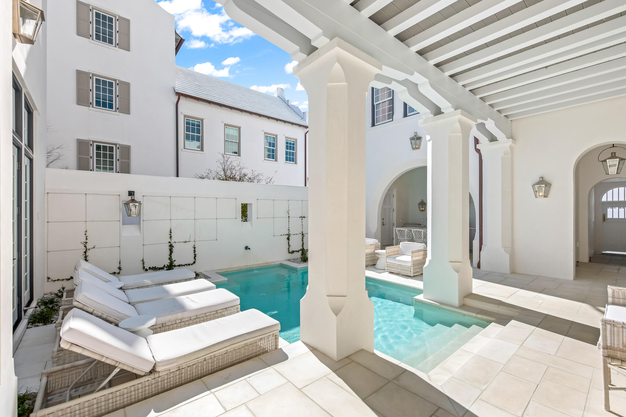 ALYS BEACH - Residential