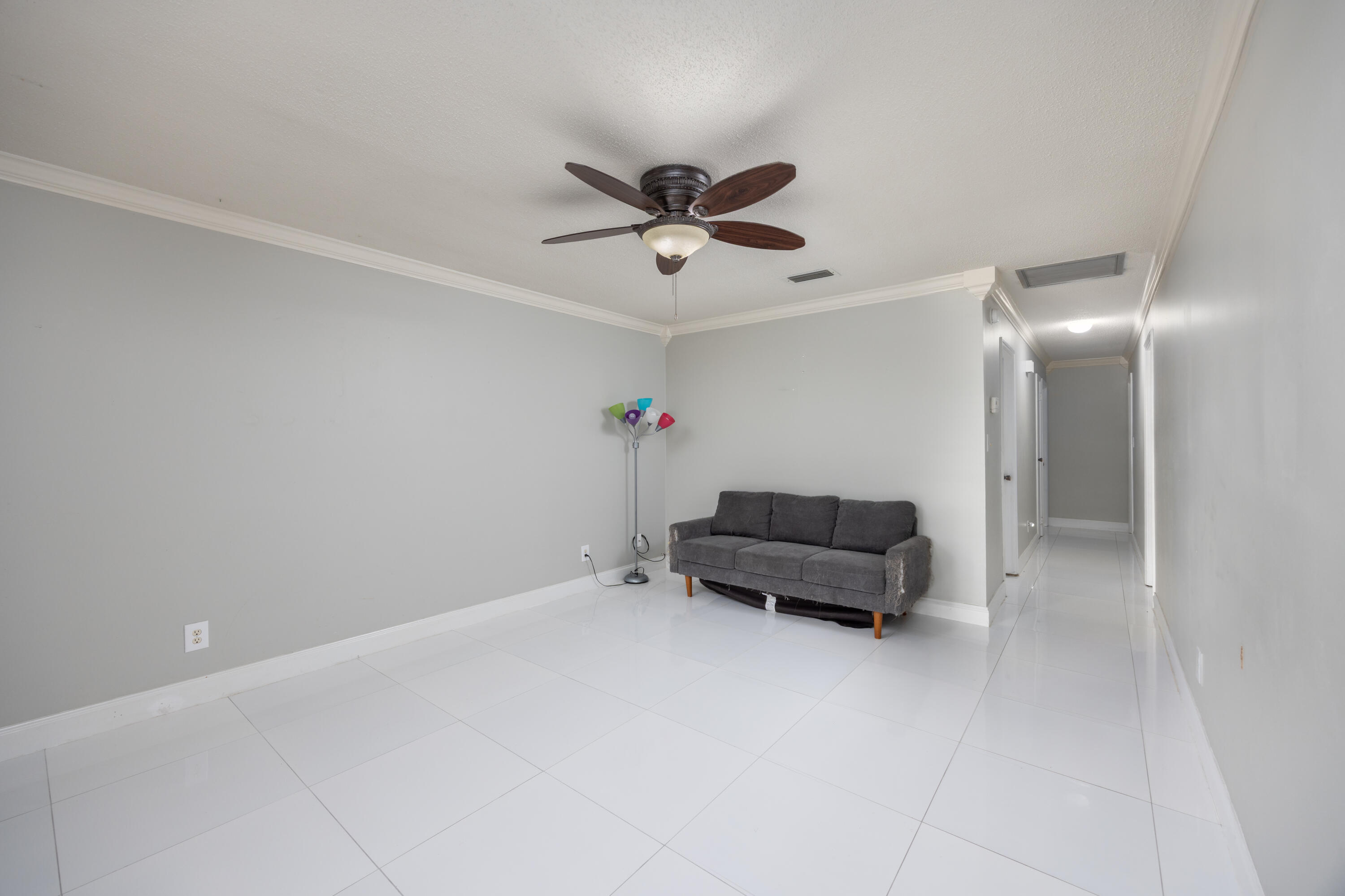 WYNNEHAVEN BCH EST - Residential