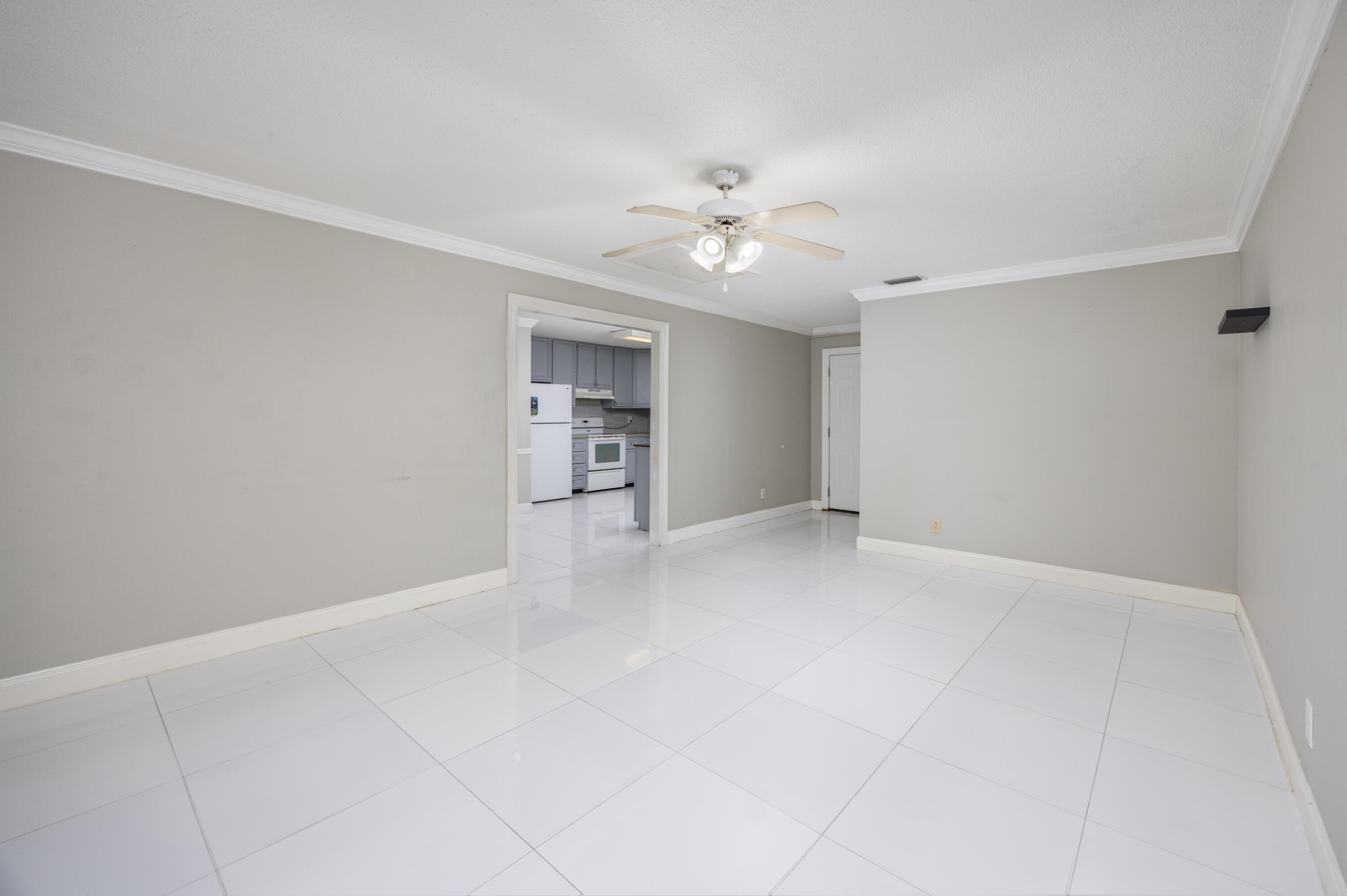 WYNNEHAVEN BCH EST - Residential