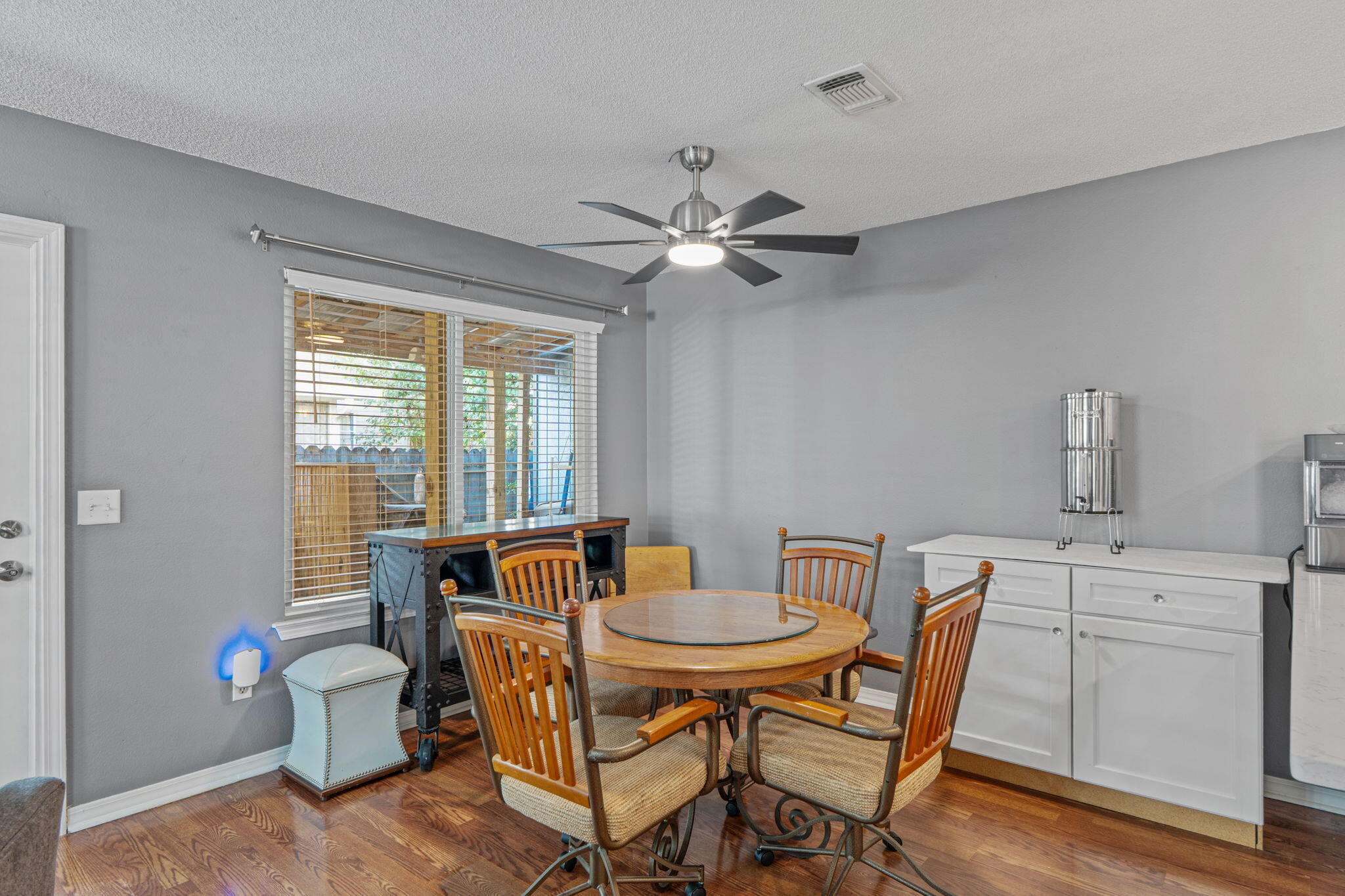 IVALEA GARDENS - Residential