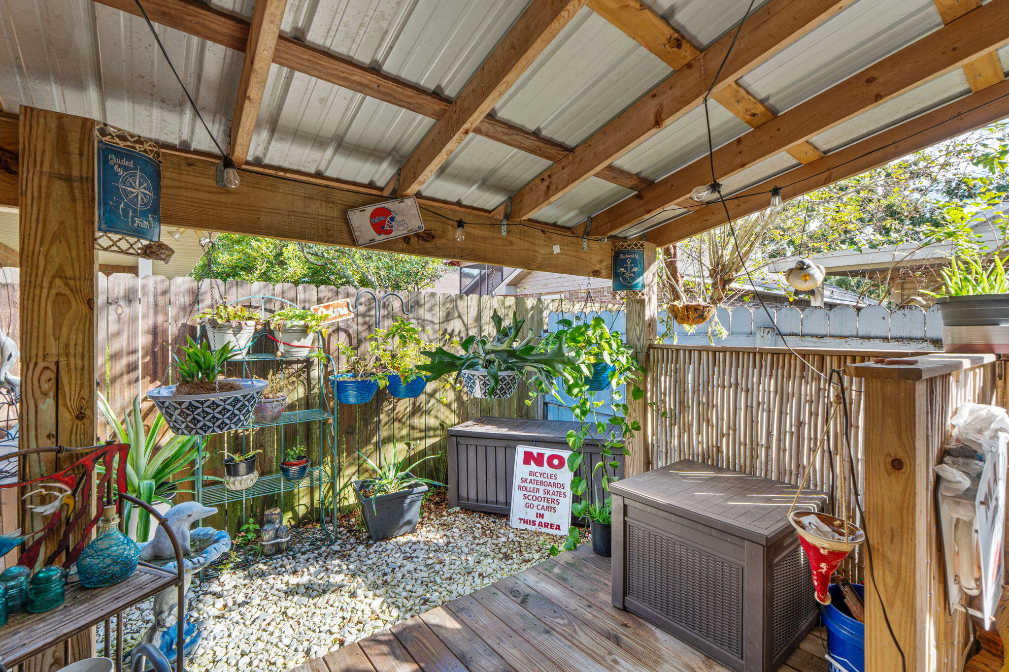 IVALEA GARDENS - Residential