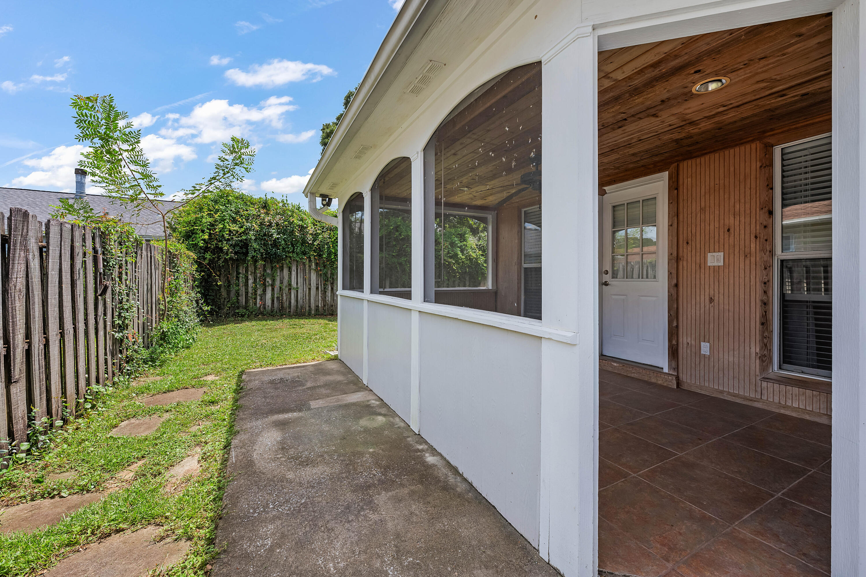 BLUE PINE VILLAGE AMENDED - Residential