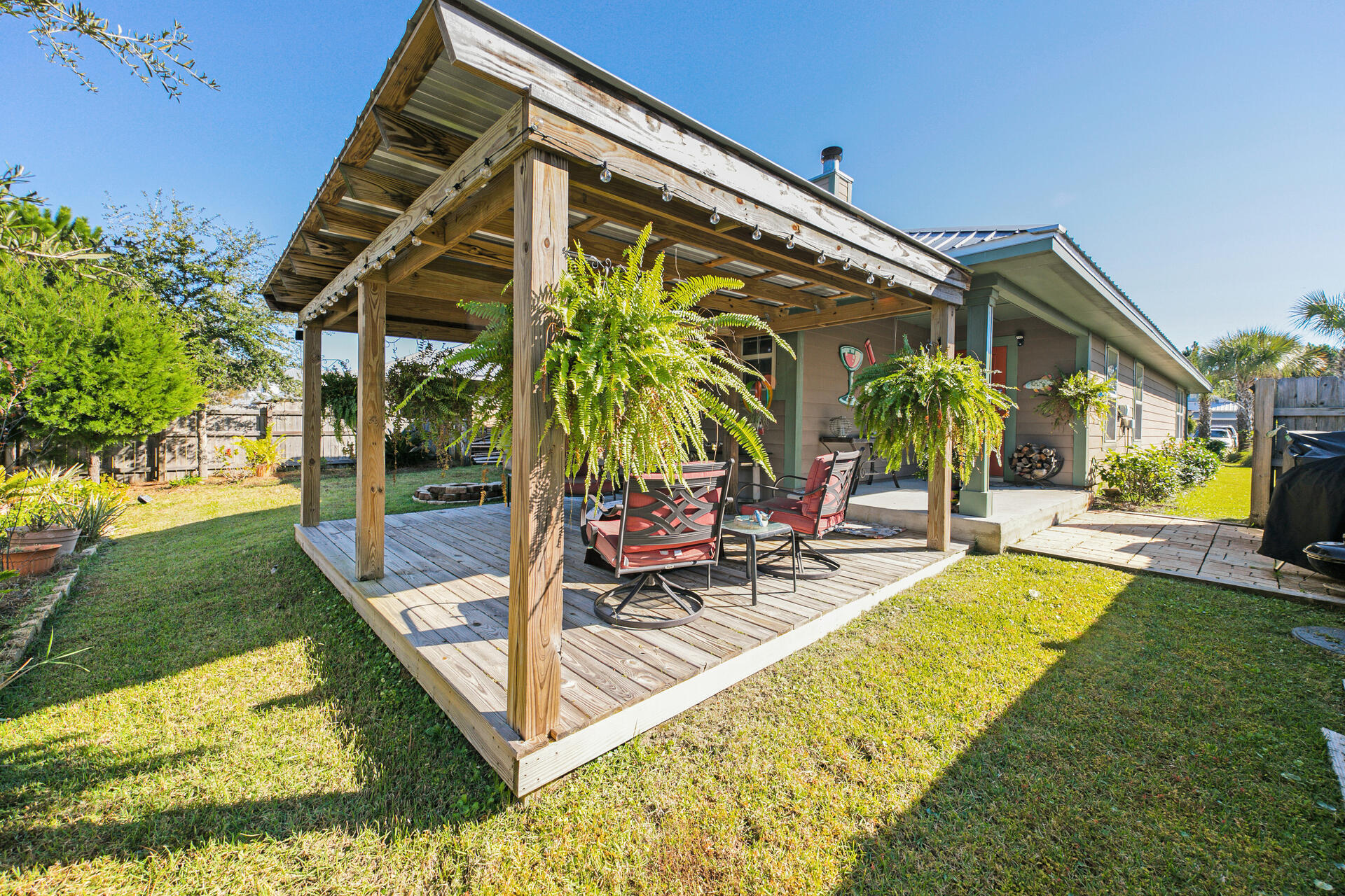 EAGLE BAY - Residential