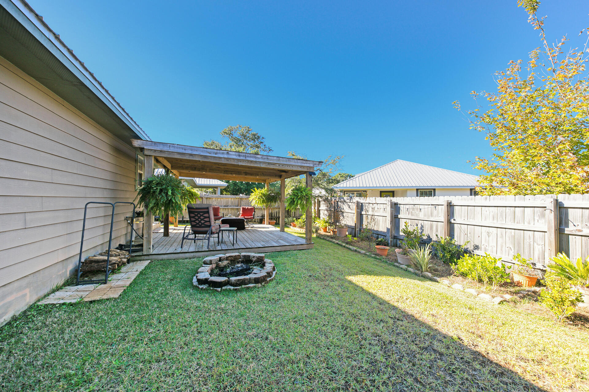 EAGLE BAY - Residential