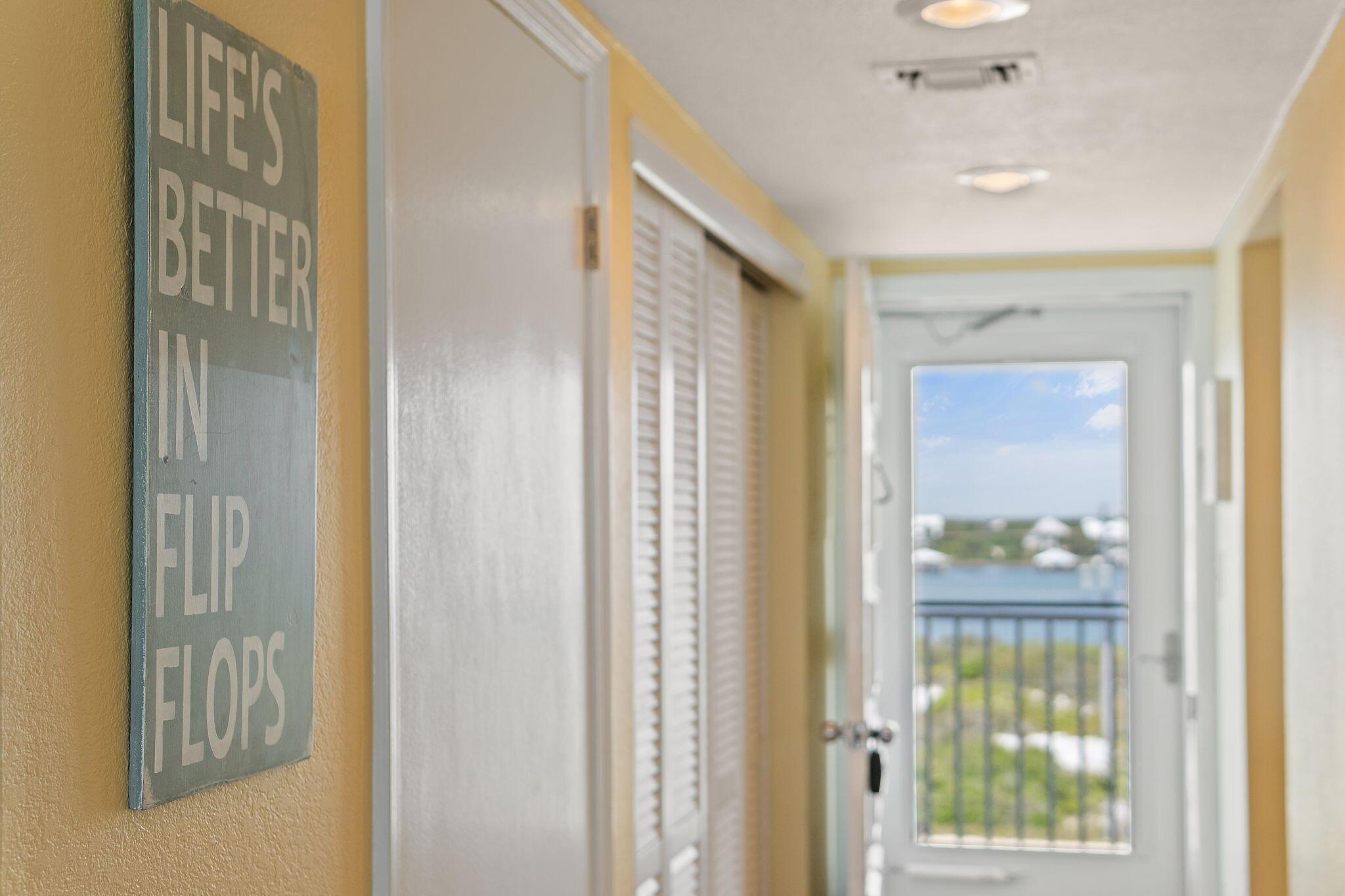 SEAFARER CONDO - Residential