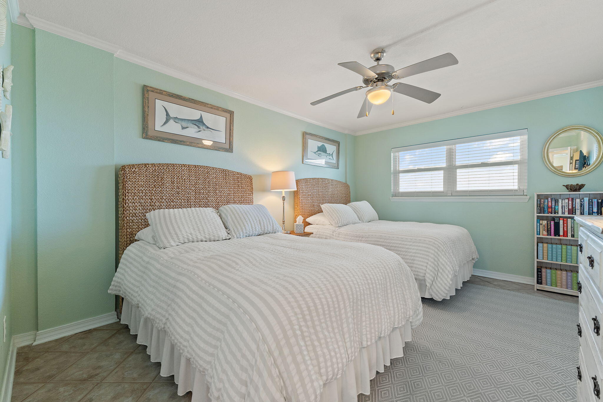 SEAFARER CONDO - Residential