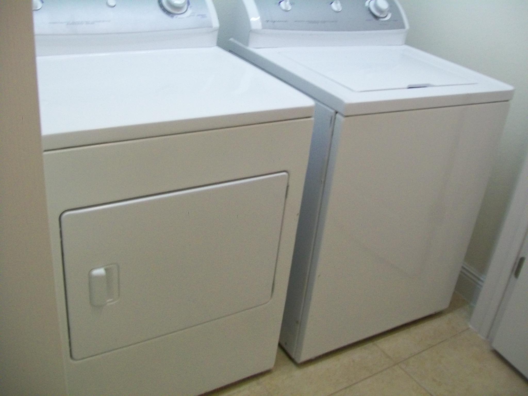 EAGLE BAY - Residential Lease