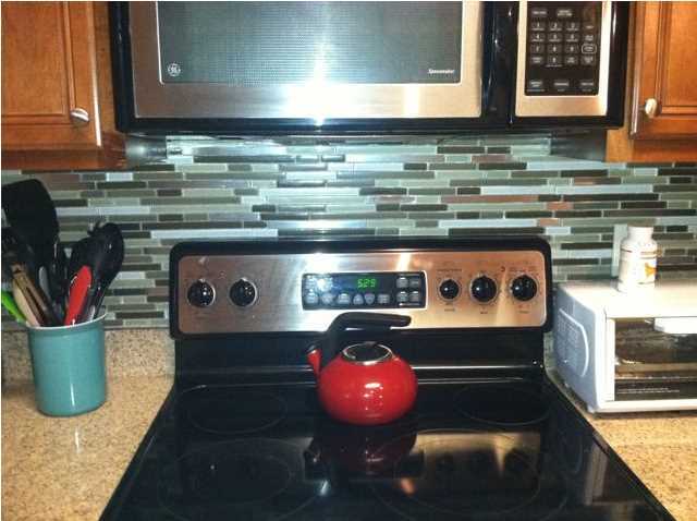 EAGLE BAY - Residential Lease