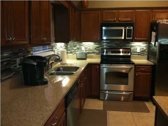 EAGLE BAY - Residential Lease