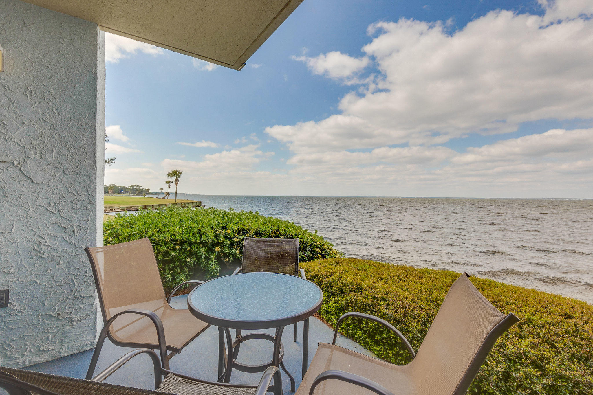 BAYSIDE CONDO SANDESTIN - Residential