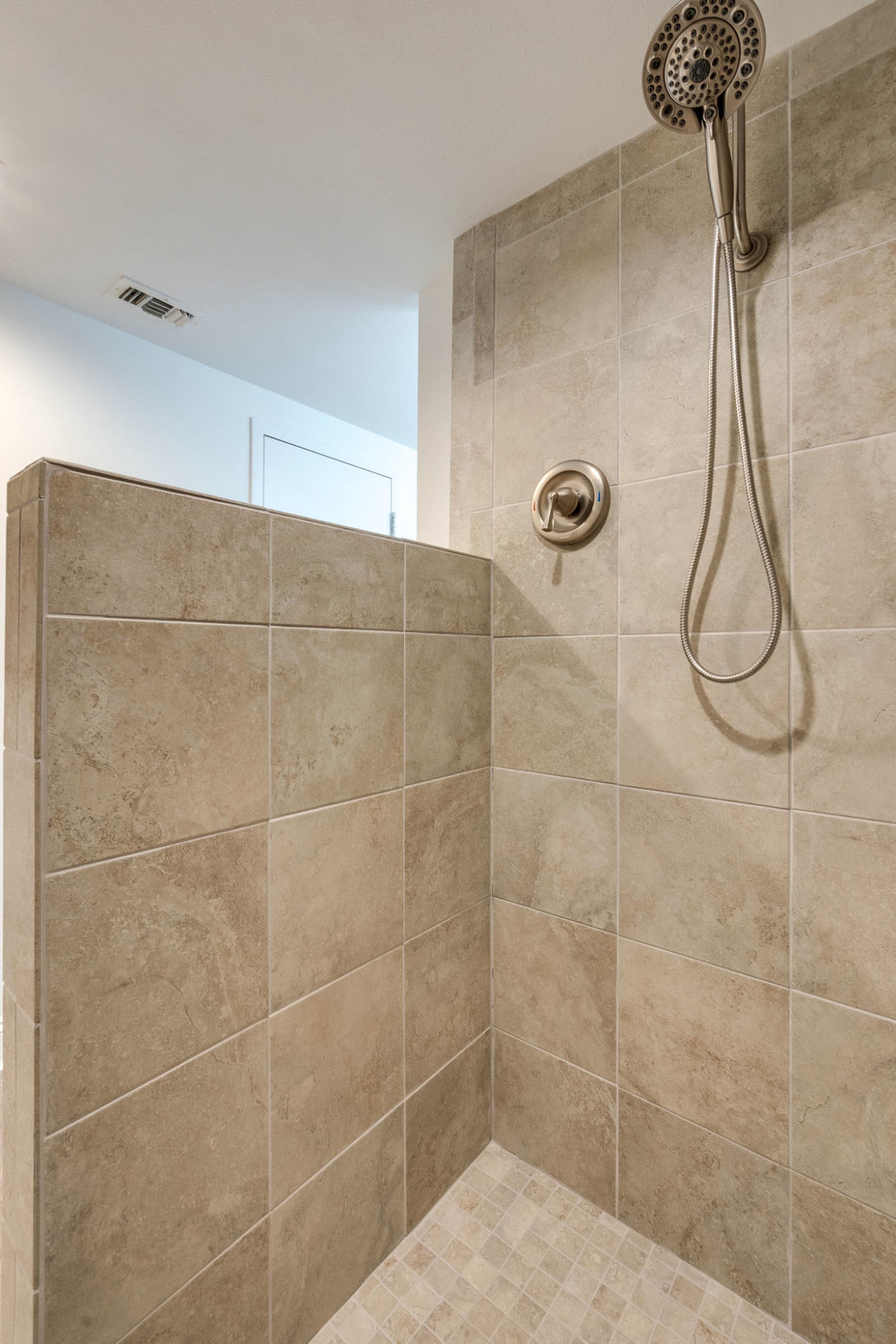 BAYSIDE CONDO SANDESTIN - Residential