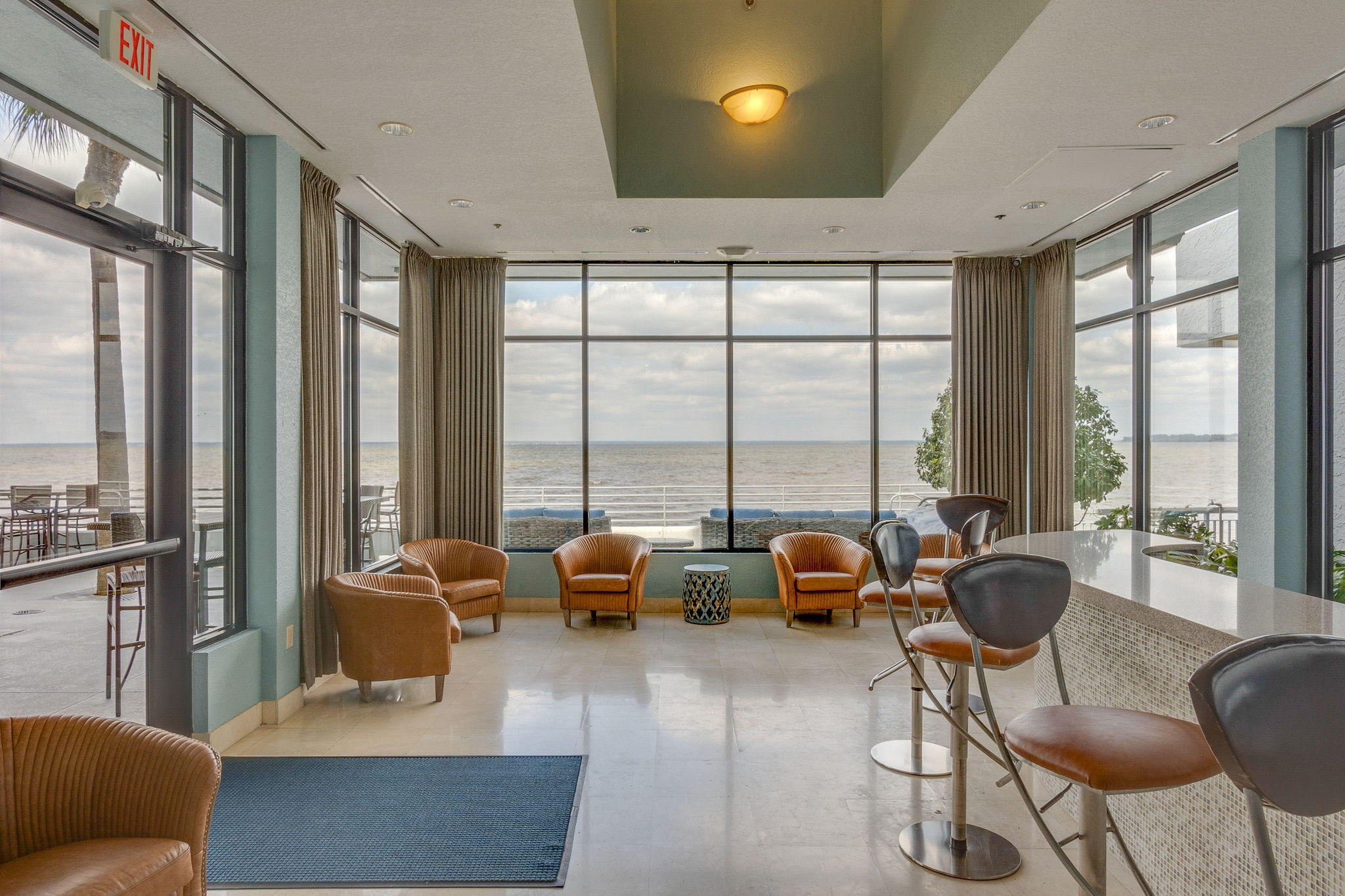 BAYSIDE CONDO SANDESTIN - Residential