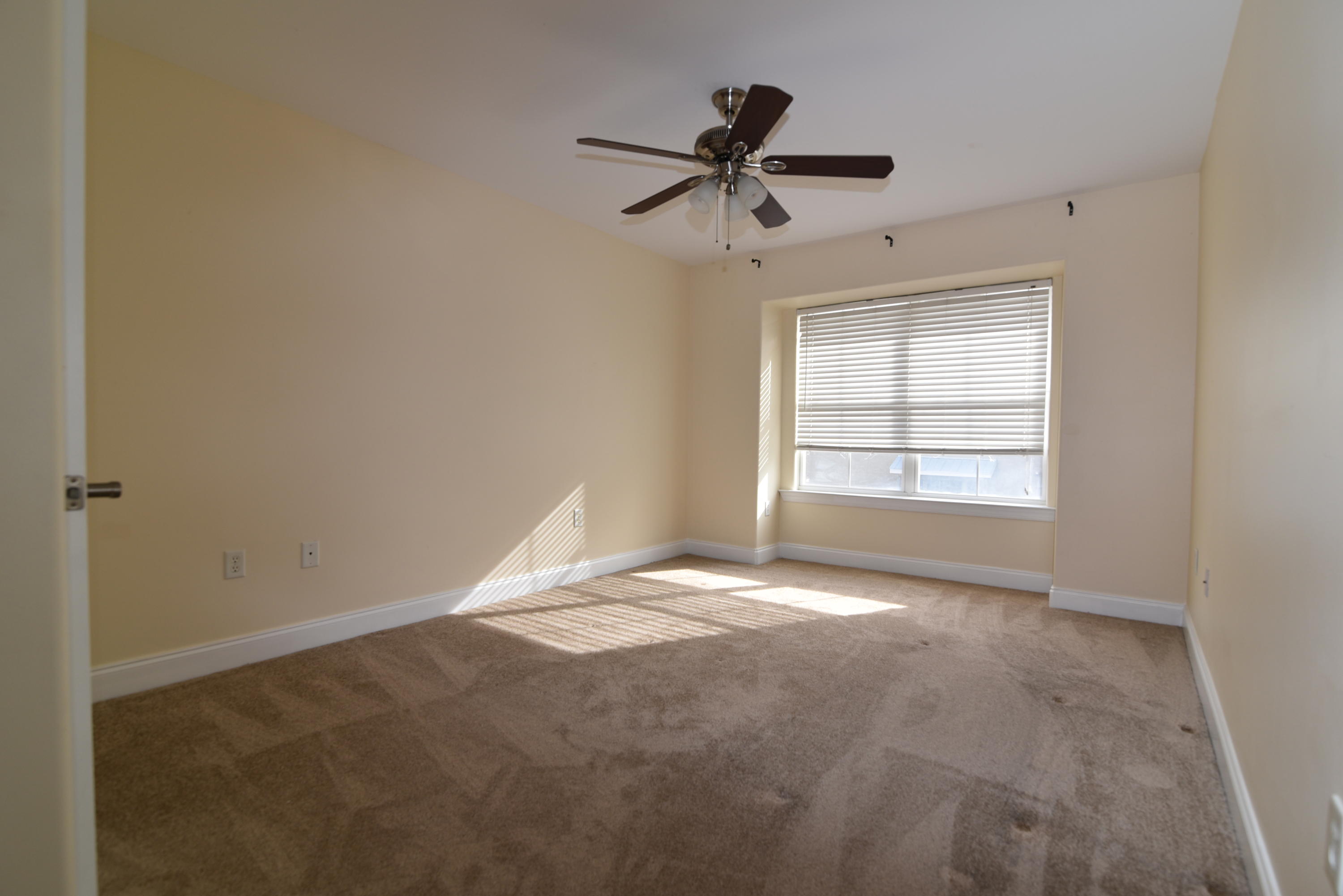 OLD BAY VILLAGE TOWNHOMES - Residential Lease