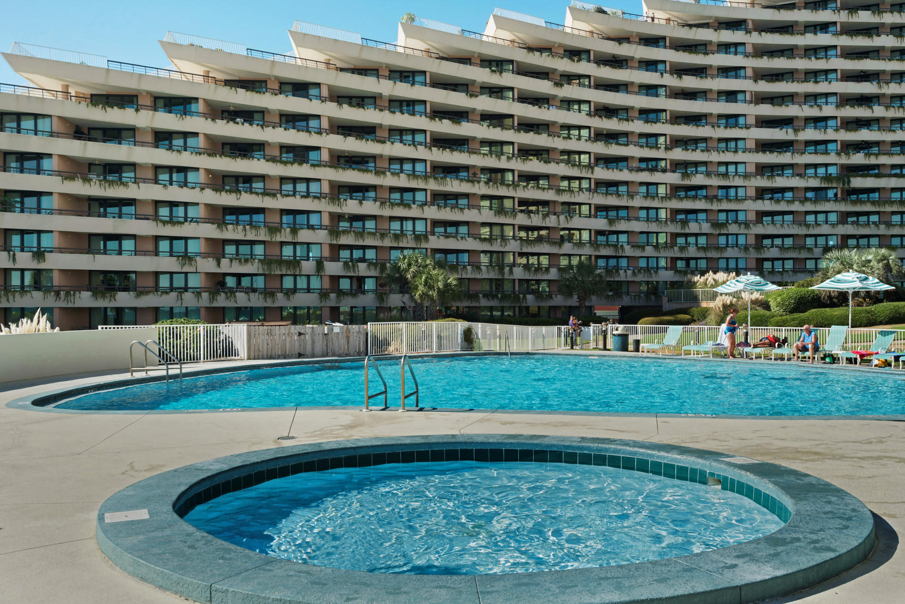 EDGEWATER BEACH CONDO PH 2 - Residential