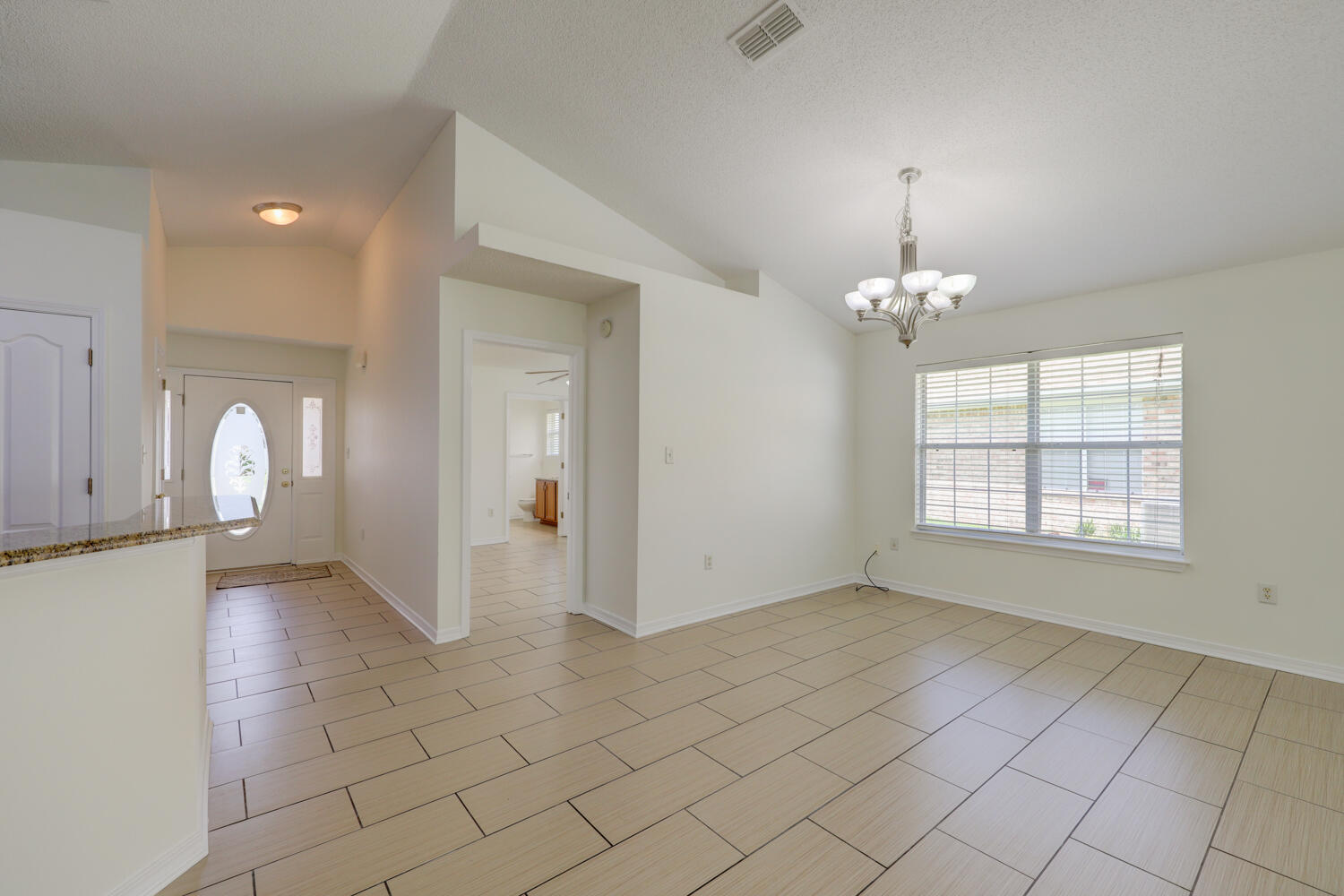 PARADISE RETREAT - Residential