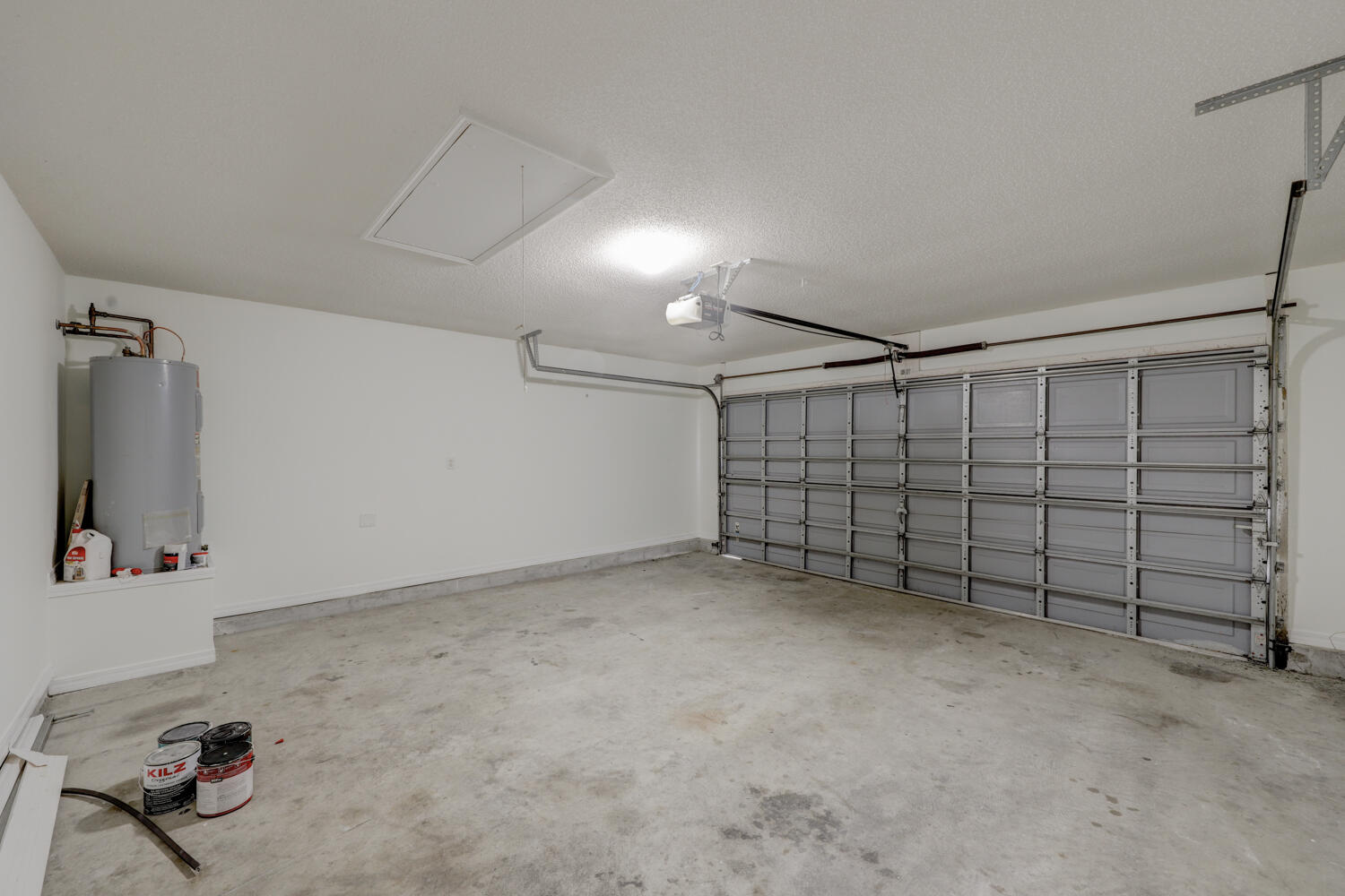 PARADISE RETREAT - Residential