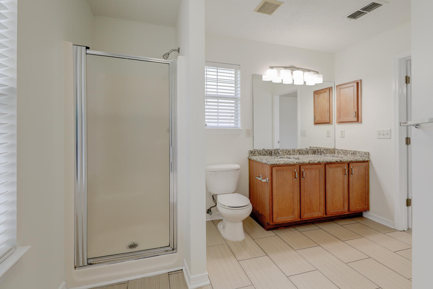 PARADISE RETREAT - Residential